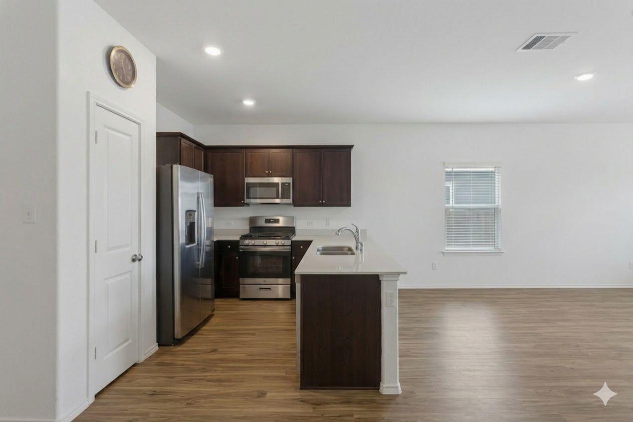 1205 Rio Frio Ln, Georgetown, TX 78626