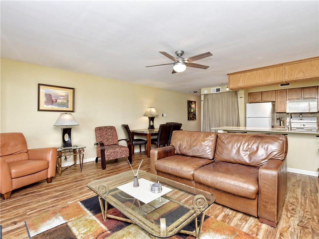 1818 S Lakeshore Blvd # 20, Austin, TX 78741