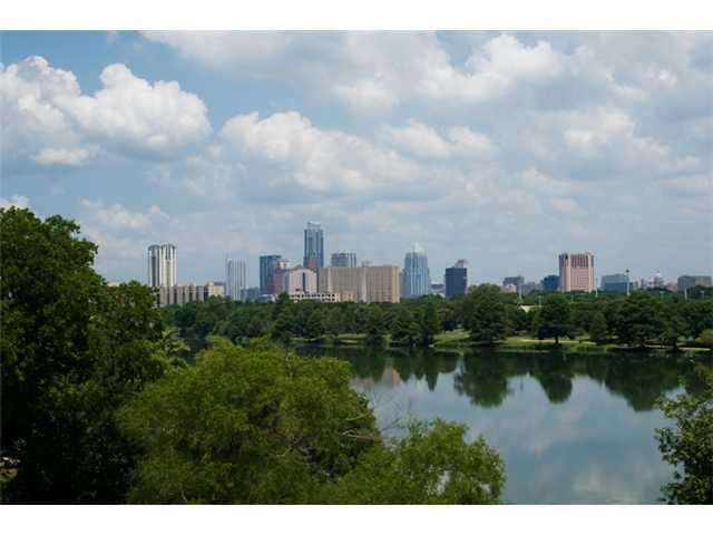 1818 S Lakeshore Blvd # 20, Austin, TX 78741