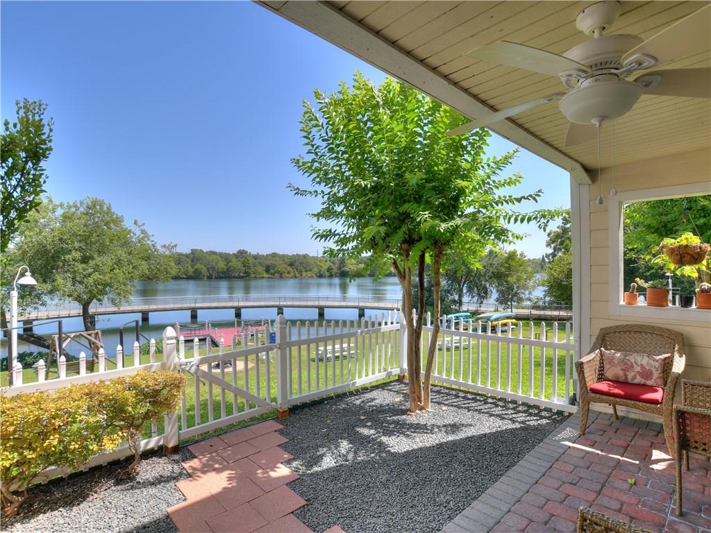 1818 S Lakeshore Blvd # 20, Austin, TX 78741