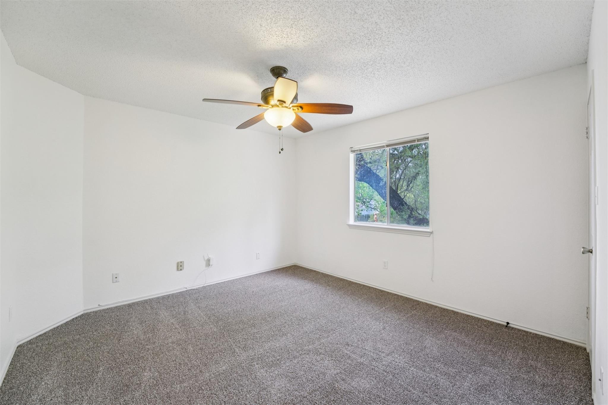 1407 Deer Ledge Trl, Cedar Park, TX 78613