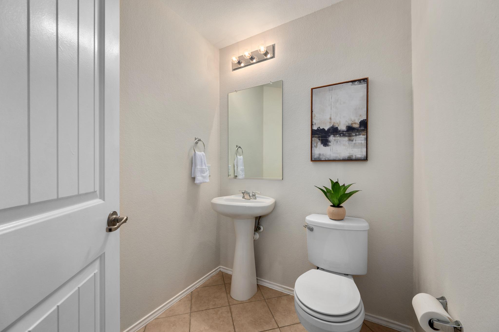 7108 Crestone Rd, Austin, TX 78744