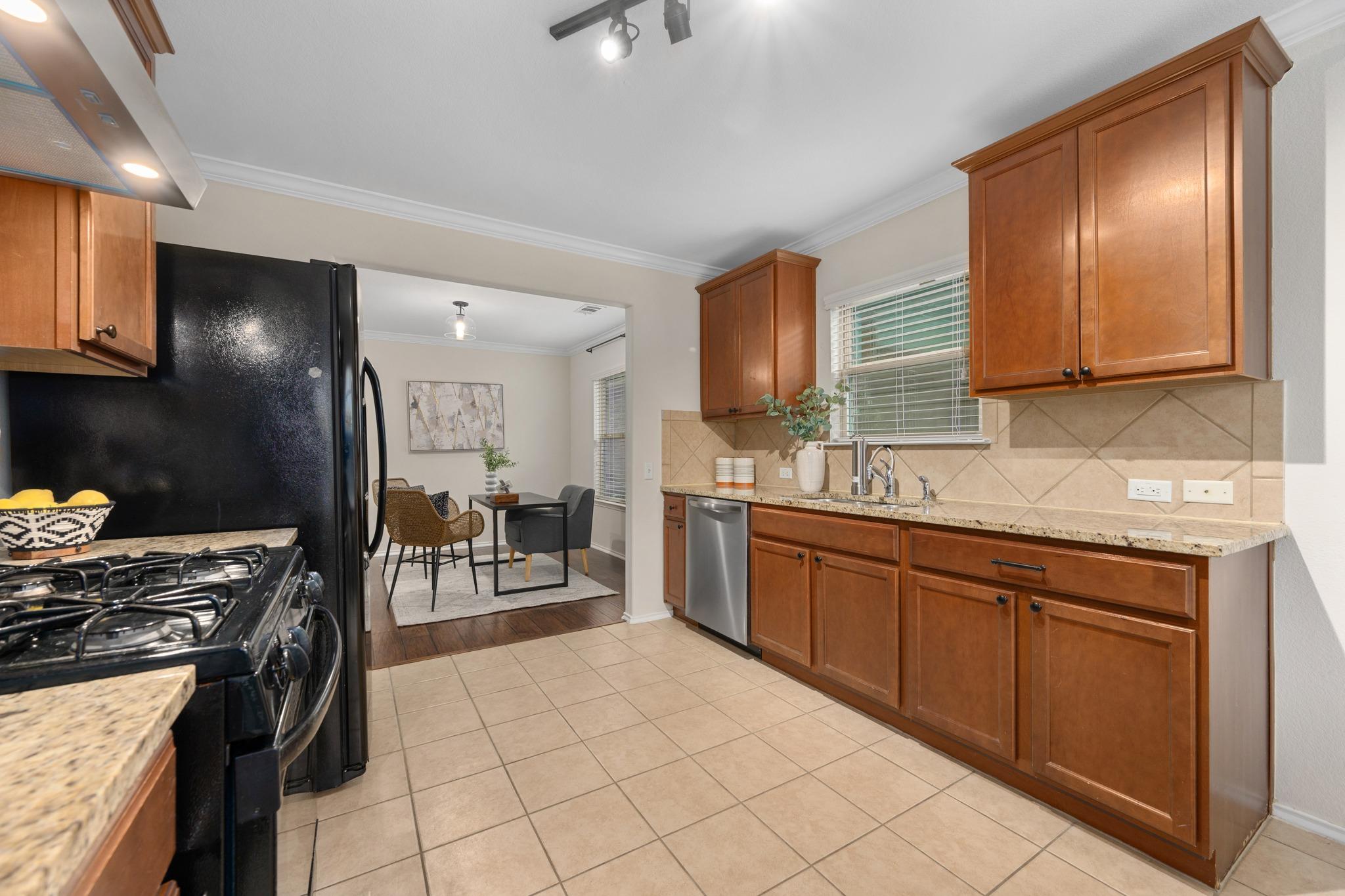 7108 Crestone Rd, Austin, TX 78744