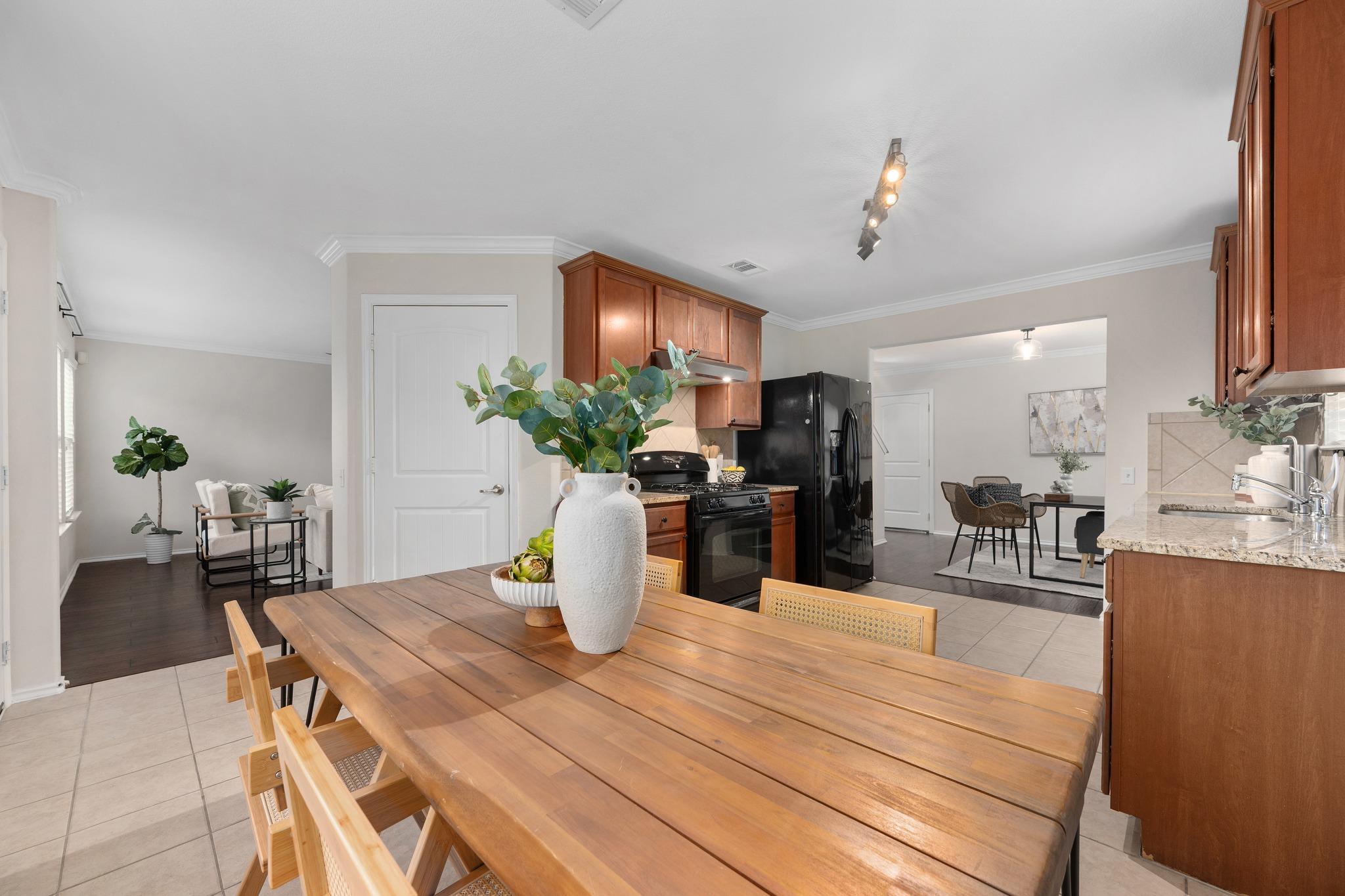 7108 Crestone Rd, Austin, TX 78744