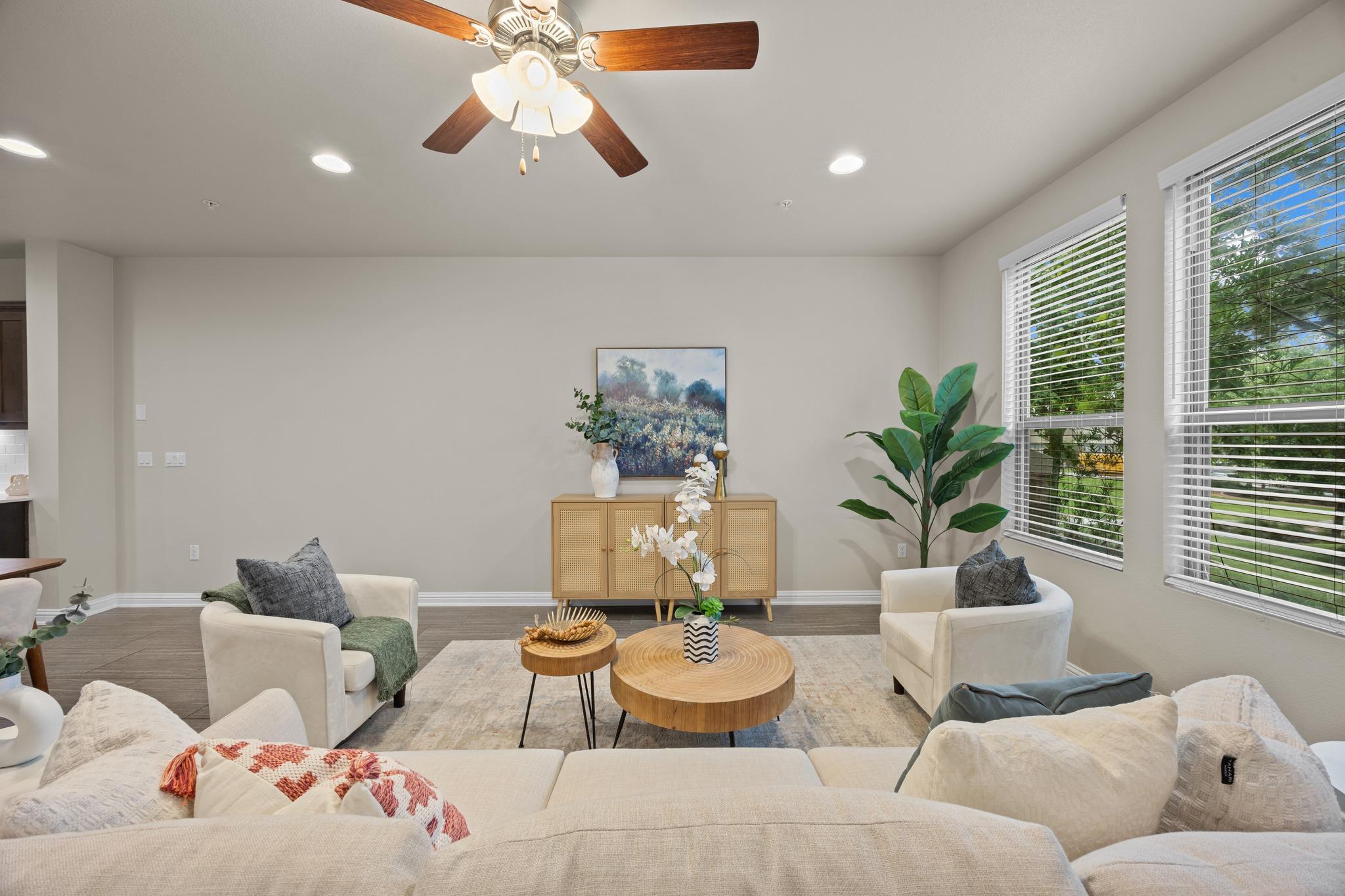 6814 E Riverside Dr # 104, Austin, TX 78741