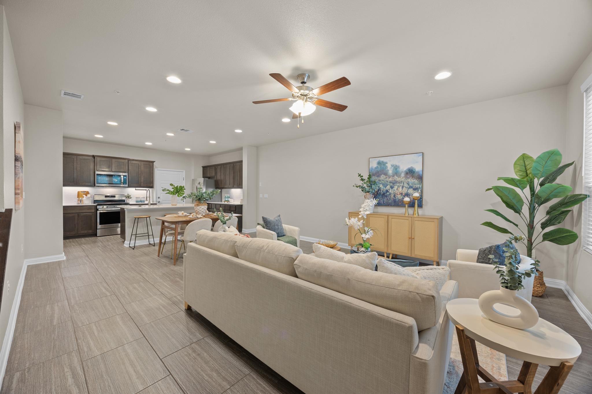 6814 E Riverside Dr # 104, Austin, TX 78741