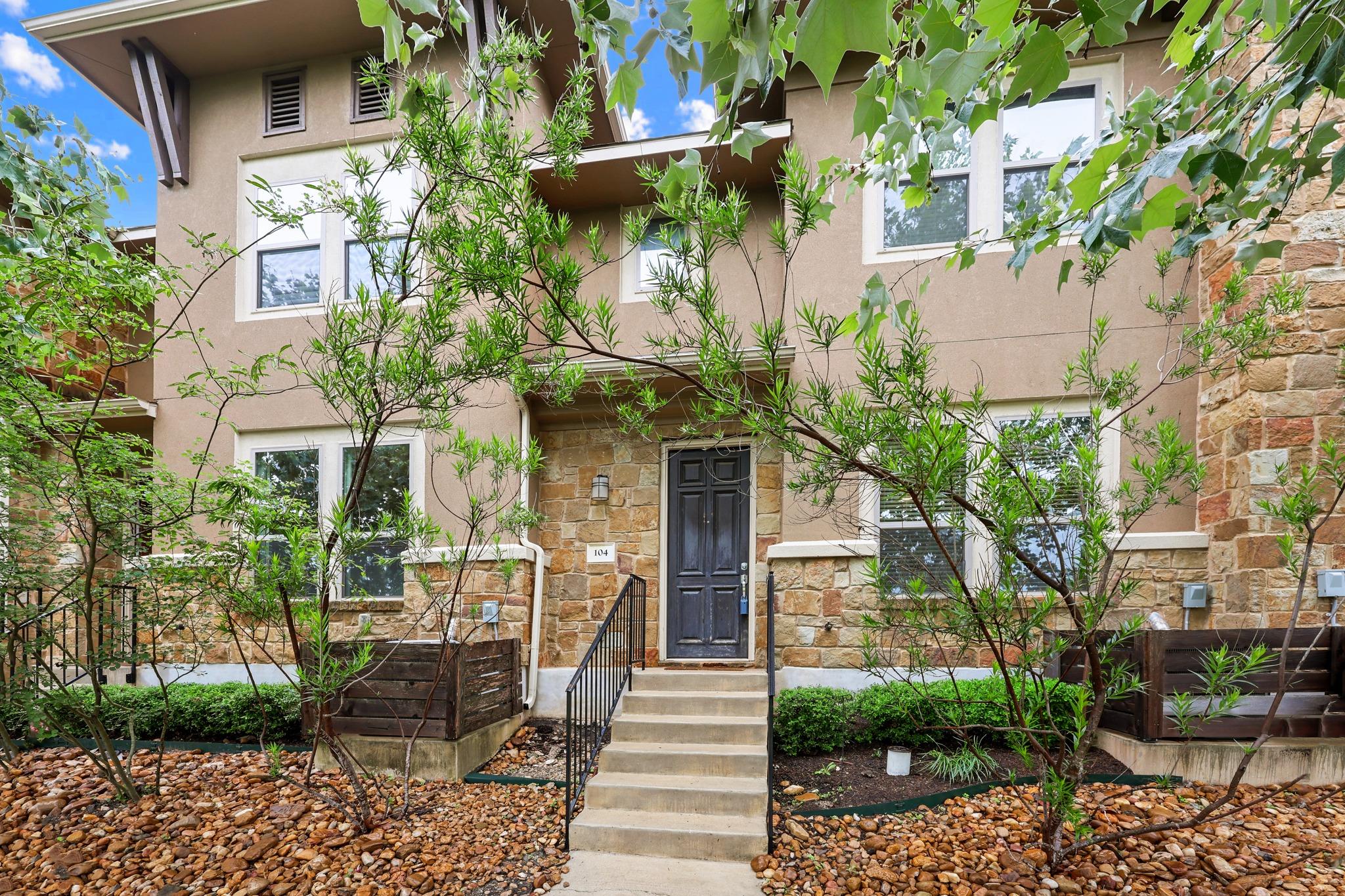 6814 E Riverside Dr # 104, Austin, TX 78741