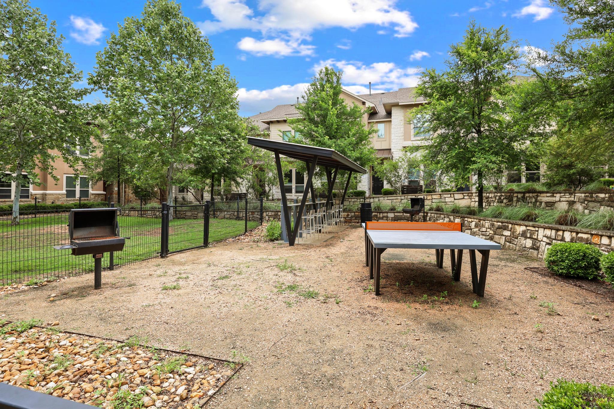 6814 E Riverside Dr # 104, Austin, TX 78741