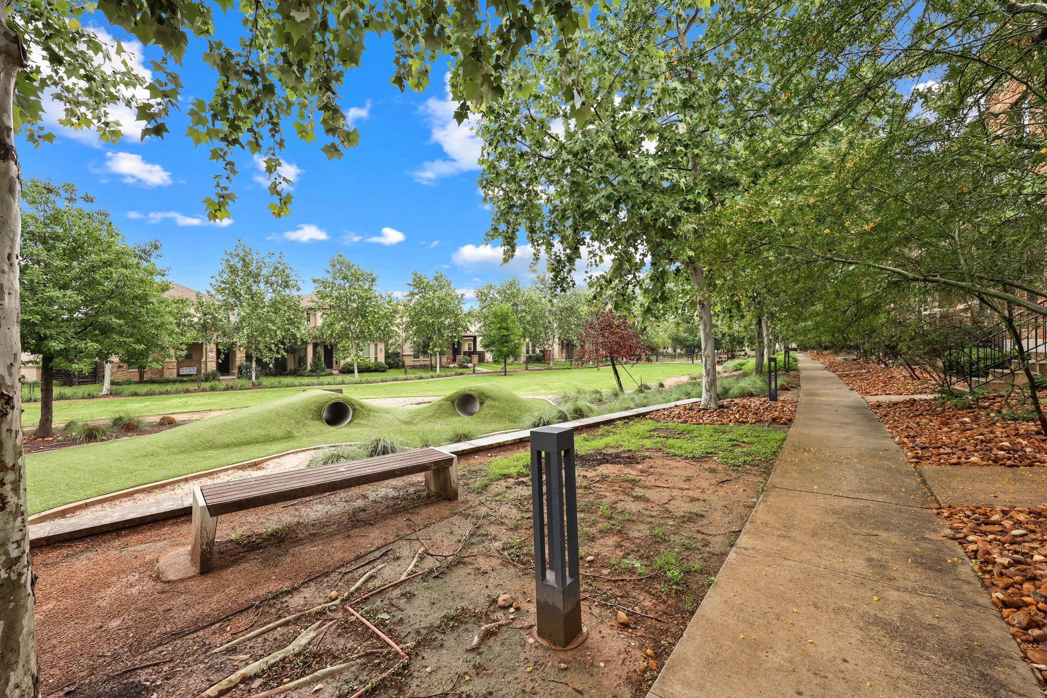 6814 E Riverside Dr # 104, Austin, TX 78741