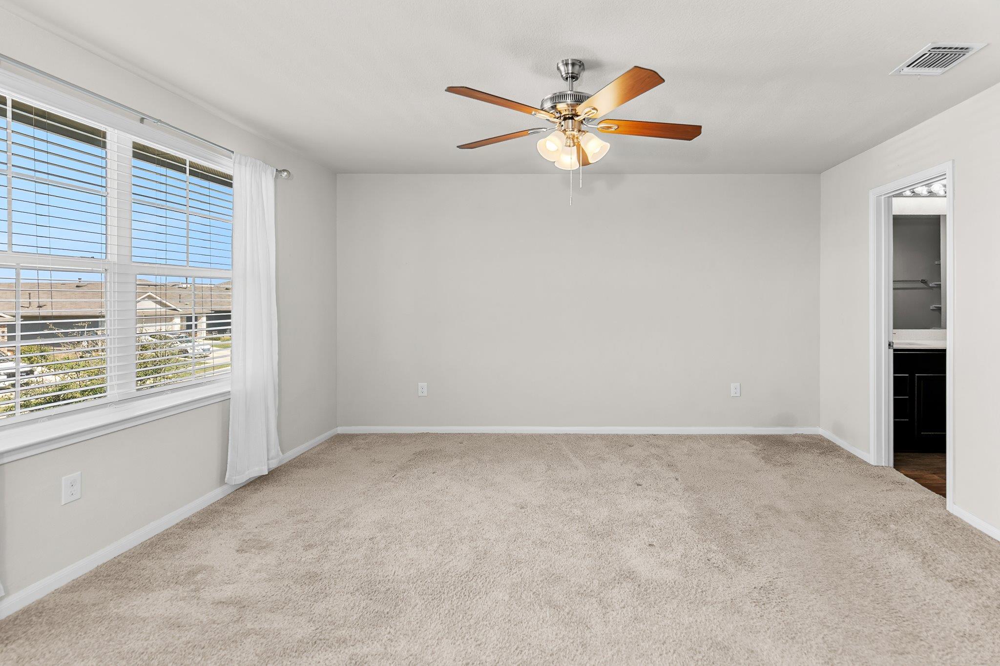 14001 Heywood Dr, Pflugerville, TX 78660