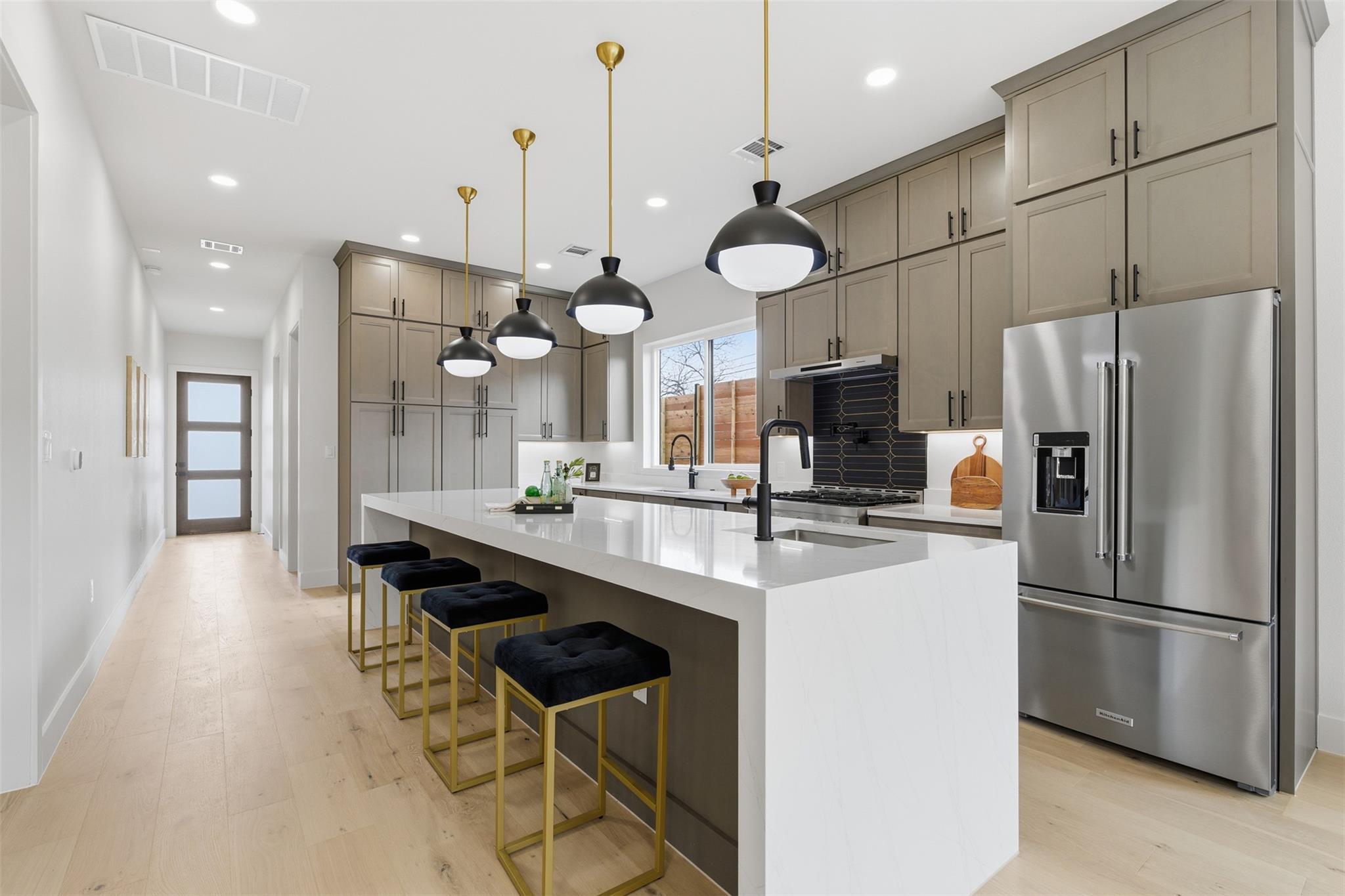 8115 Rockwood Ln # B, Austin, TX 78757