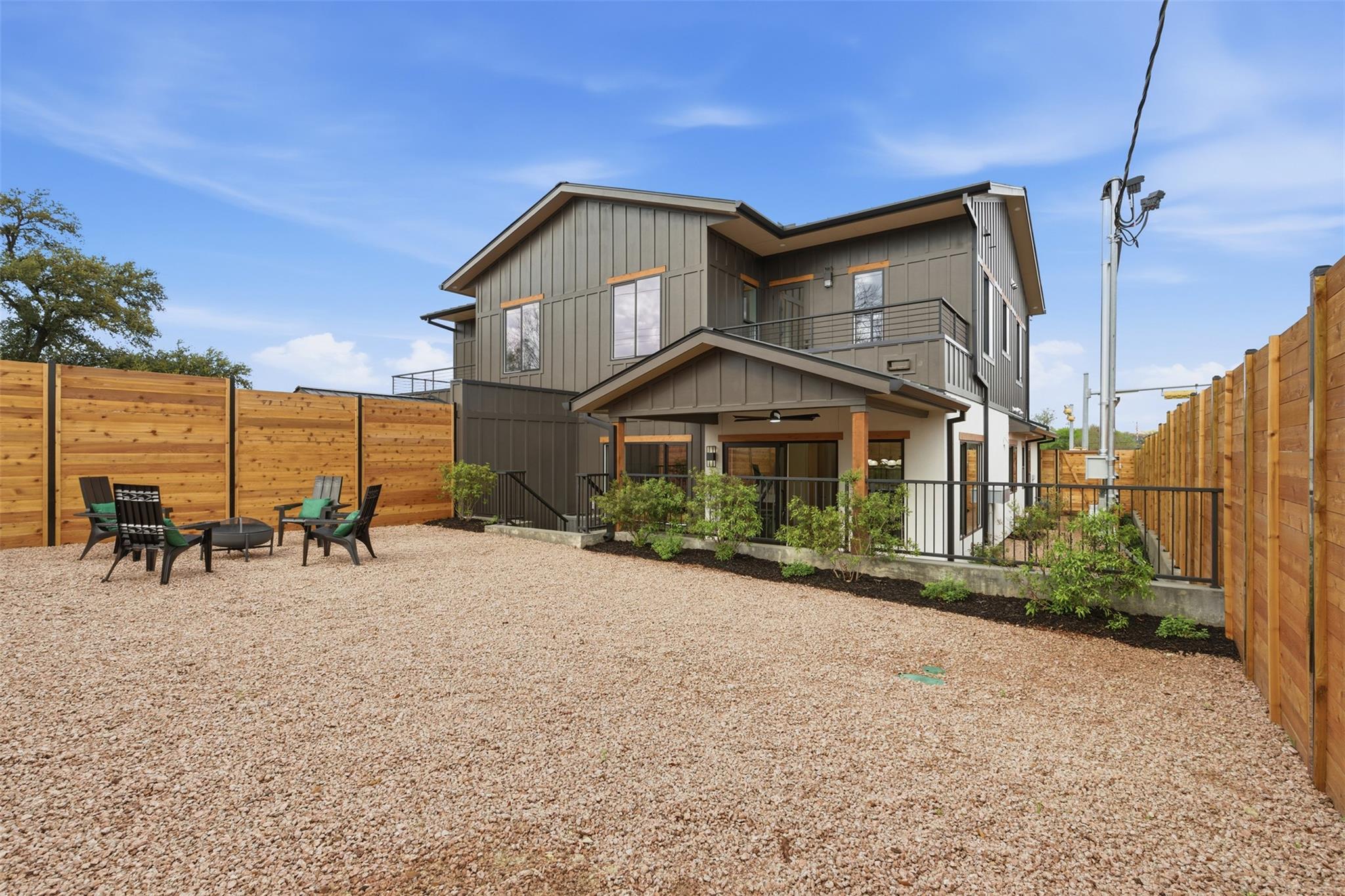 8115 Rockwood Ln # B, Austin, TX 78757