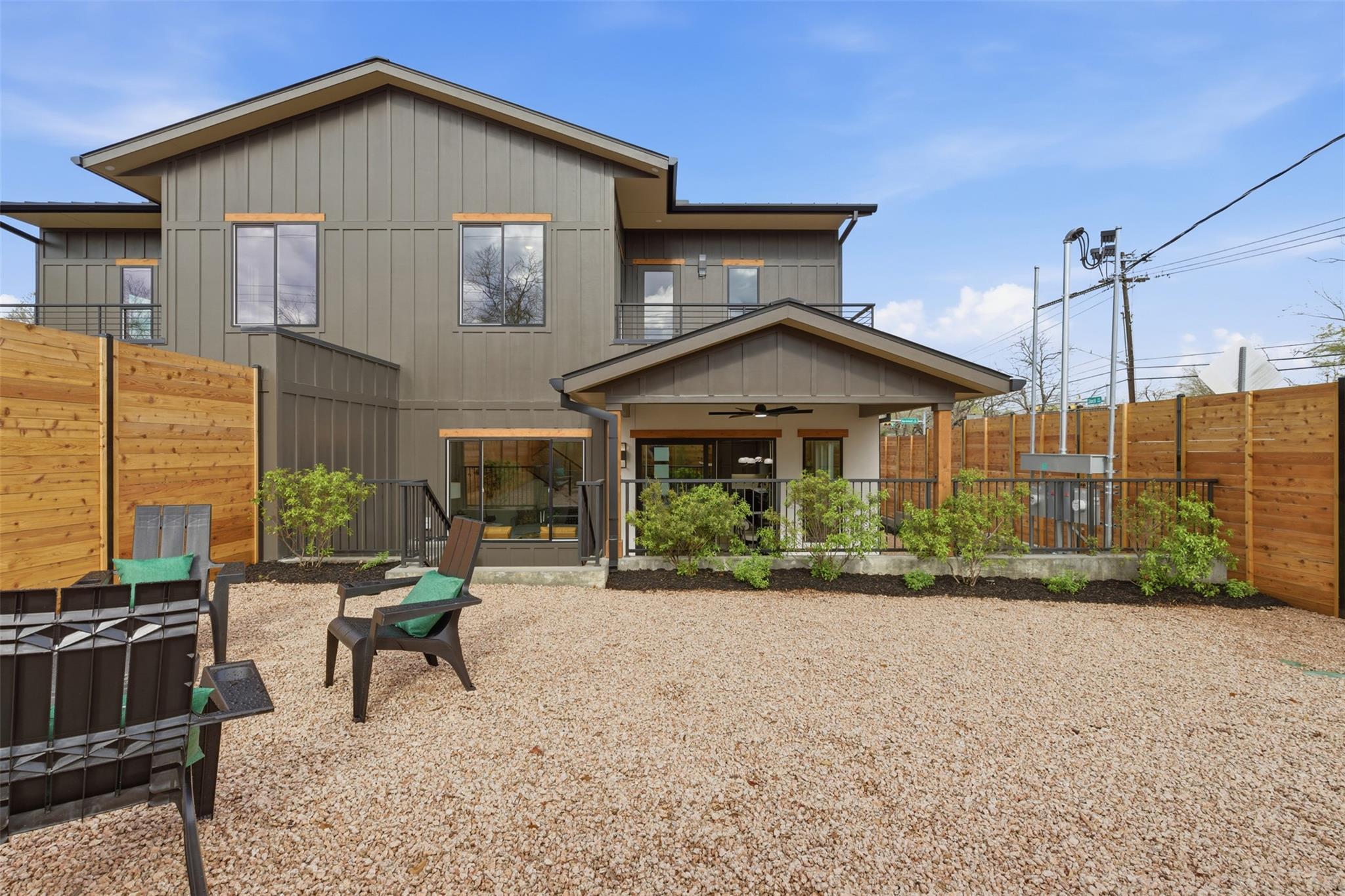 8115 Rockwood Ln # B, Austin, TX 78757