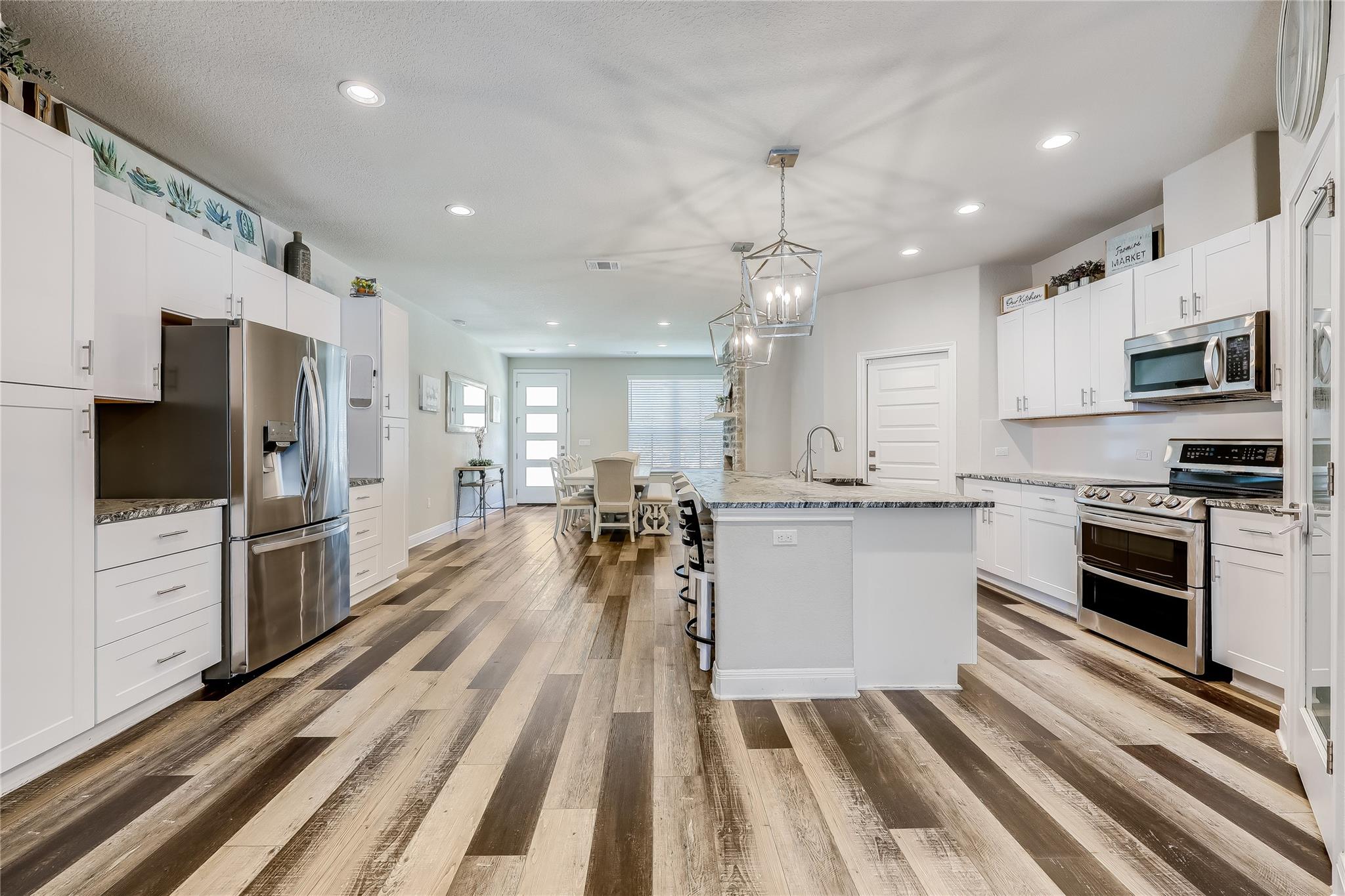 3701 Boone Dr, Lago Vista, TX 78645