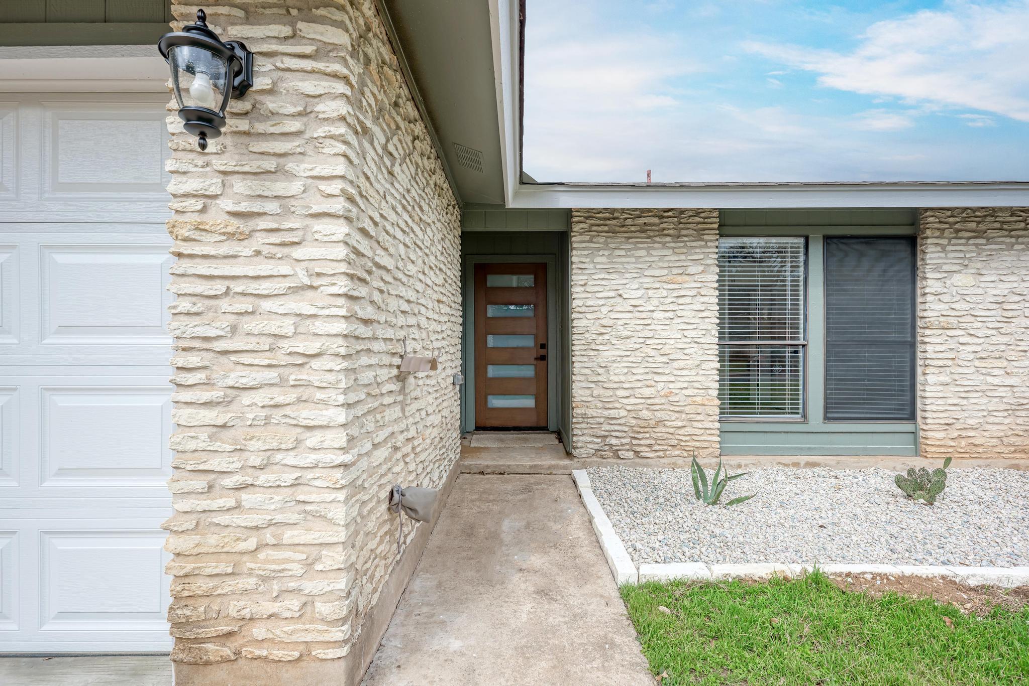 4910 Wing Rd, Austin, TX 78749
