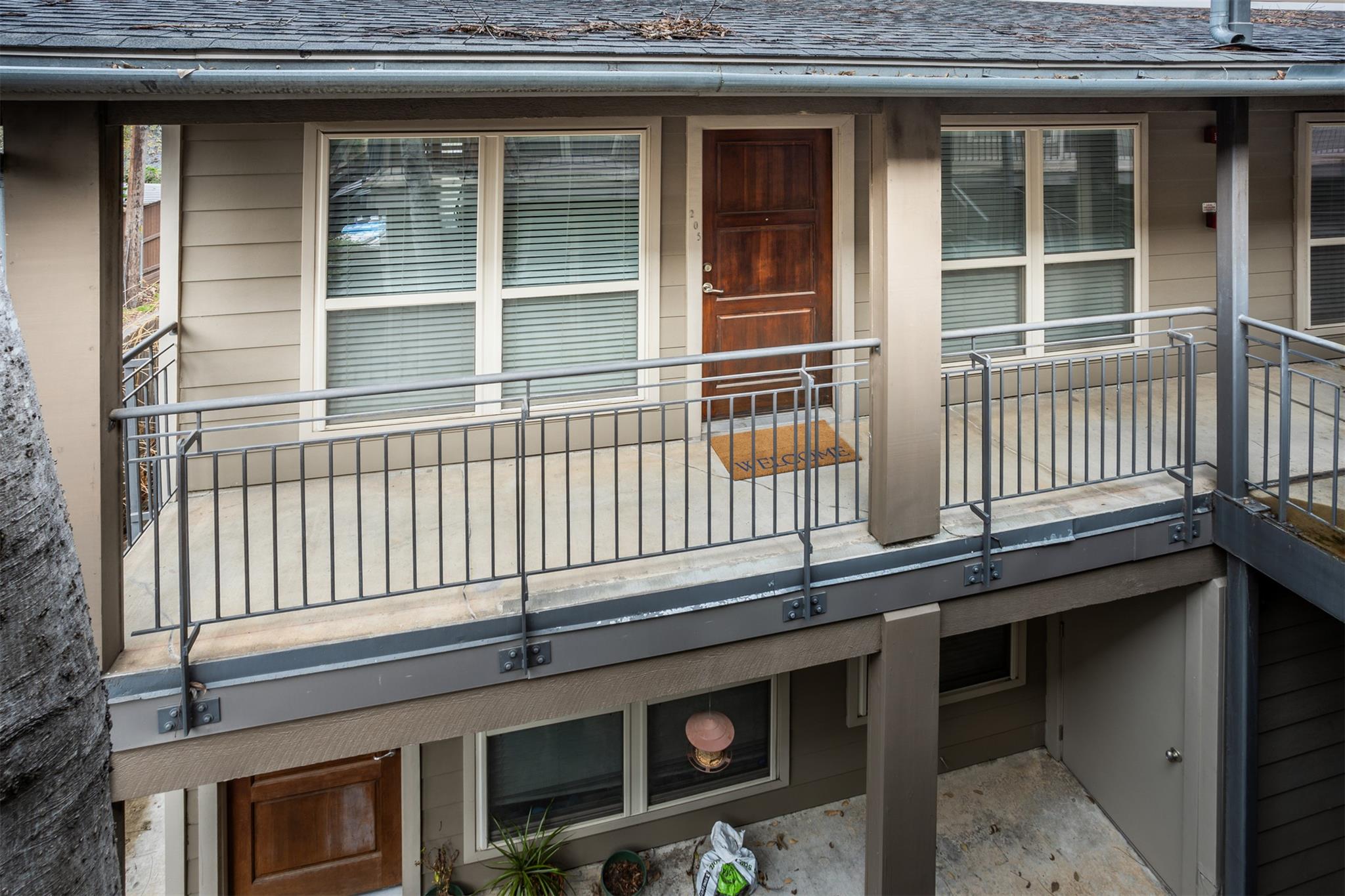 1115 W 10th St # 205, Austin, TX 78703