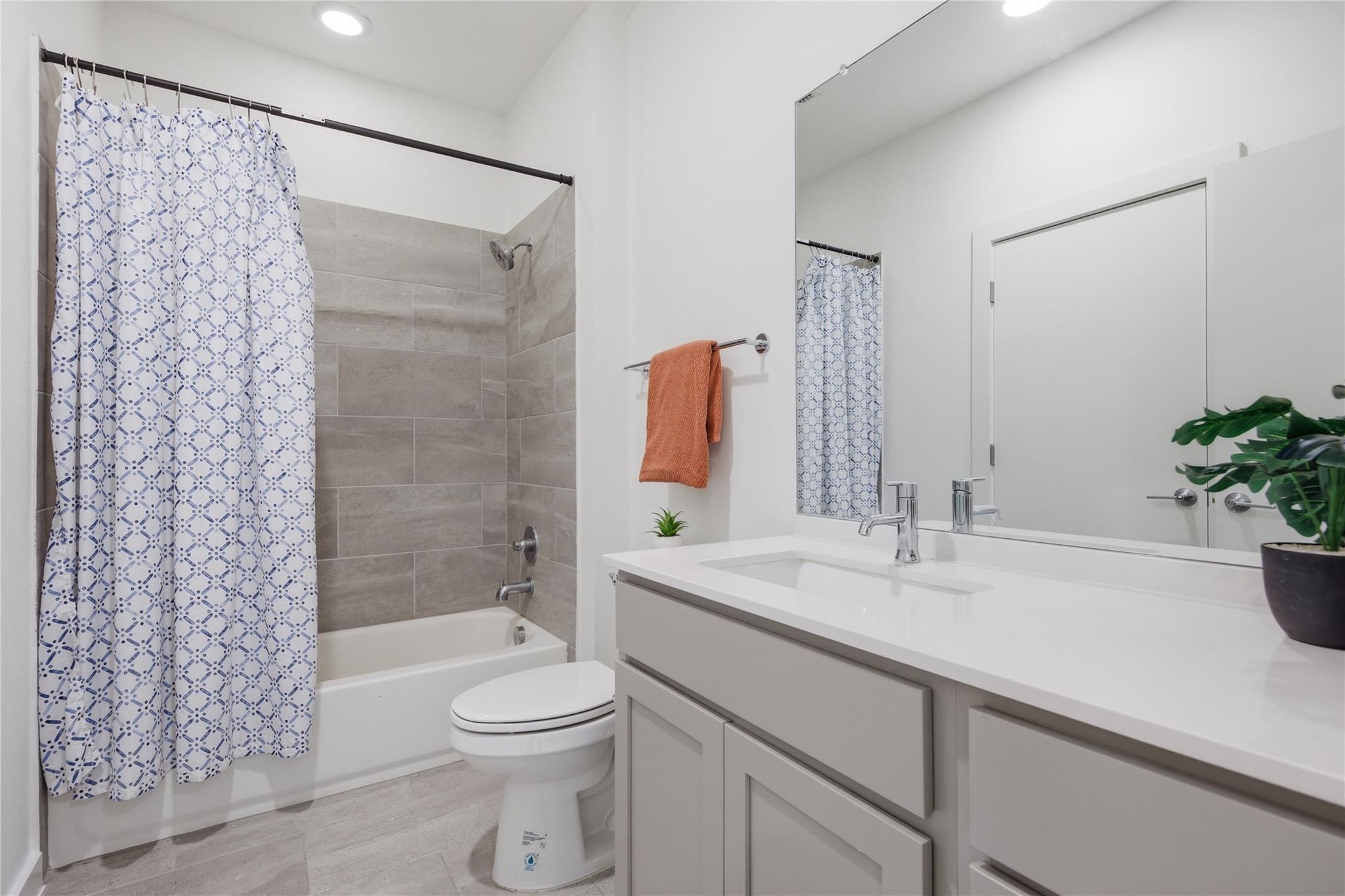 814 N Bluff Dr # 74, Austin, TX 78745