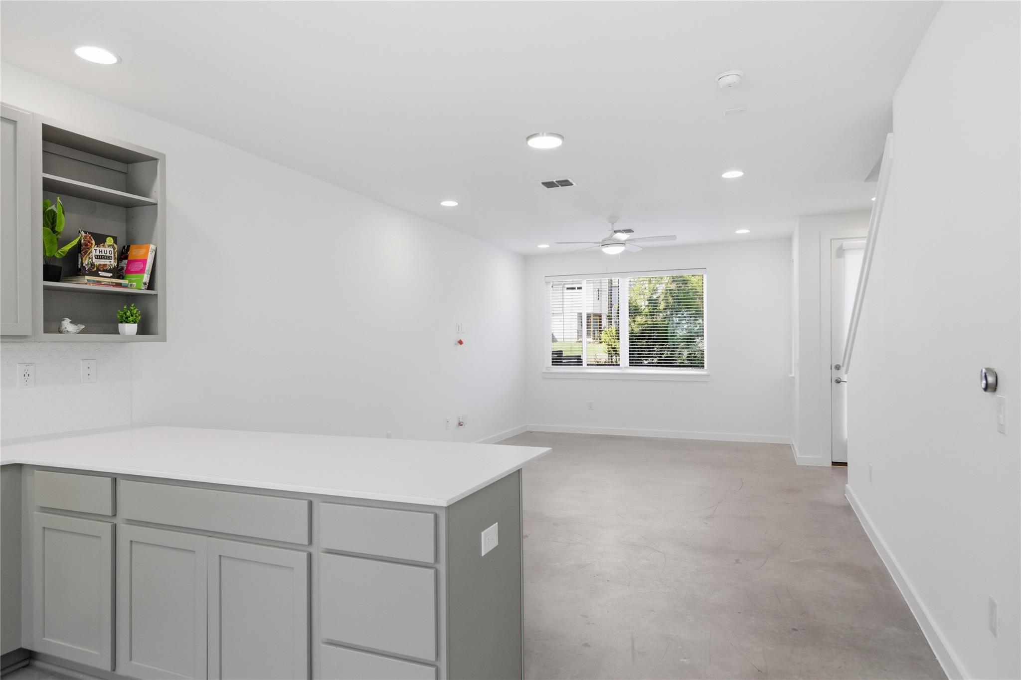 814 N Bluff Dr # 74, Austin, TX 78745