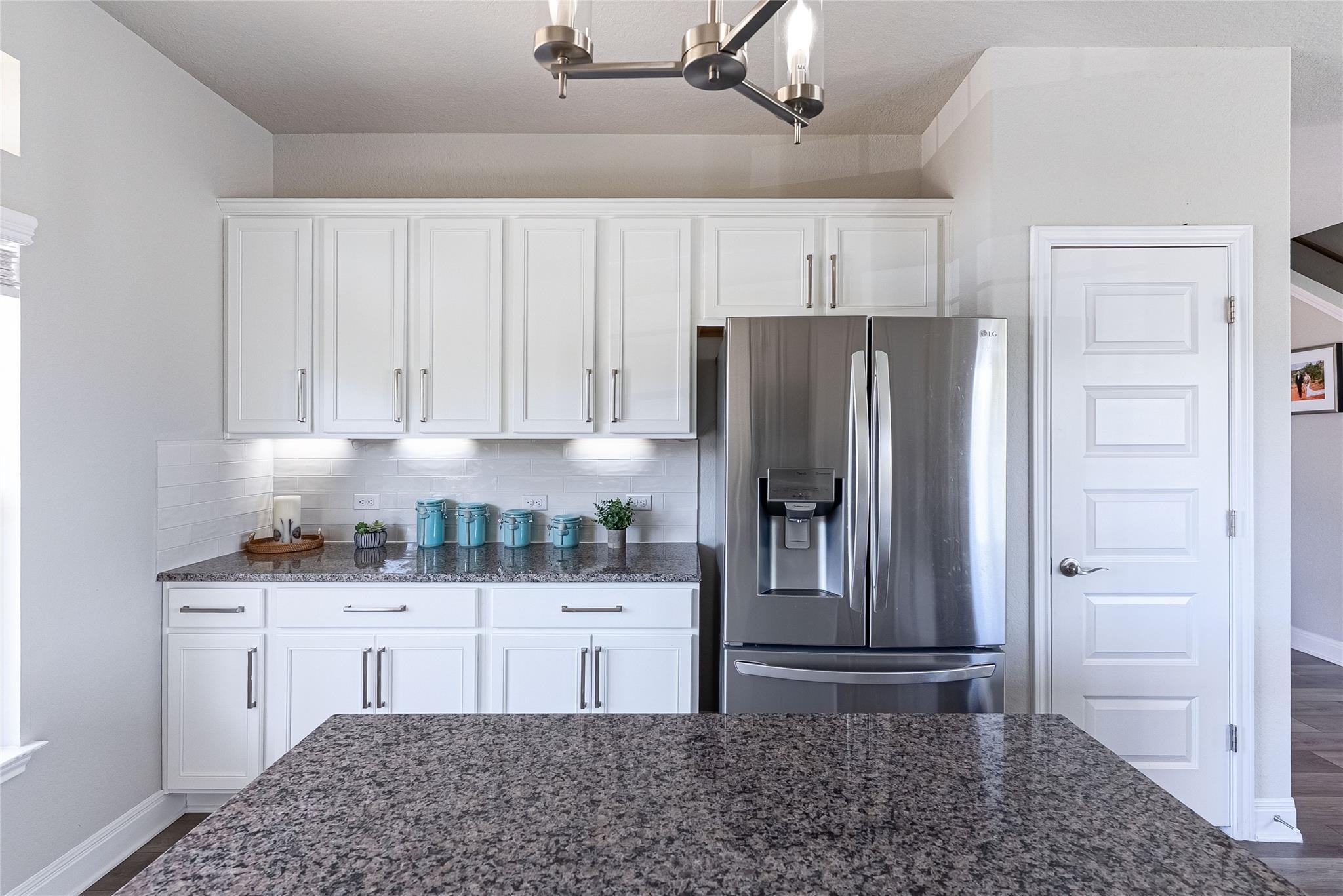 3204 Burnside Cir, Lago Vista, TX 78645