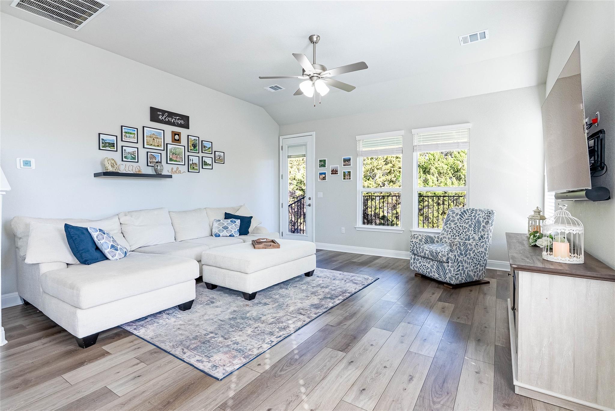 3204 Burnside Cir, Lago Vista, TX 78645