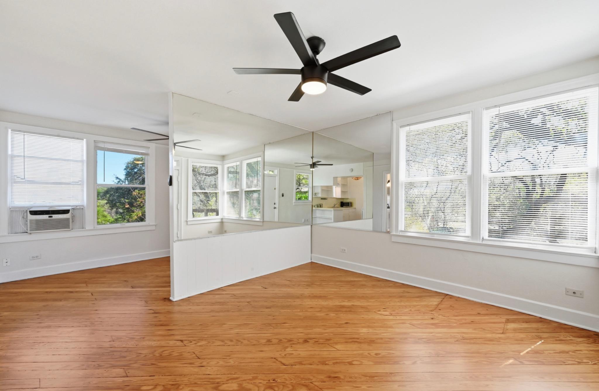 1403 Windsor Rd # A, Austin, TX 78703