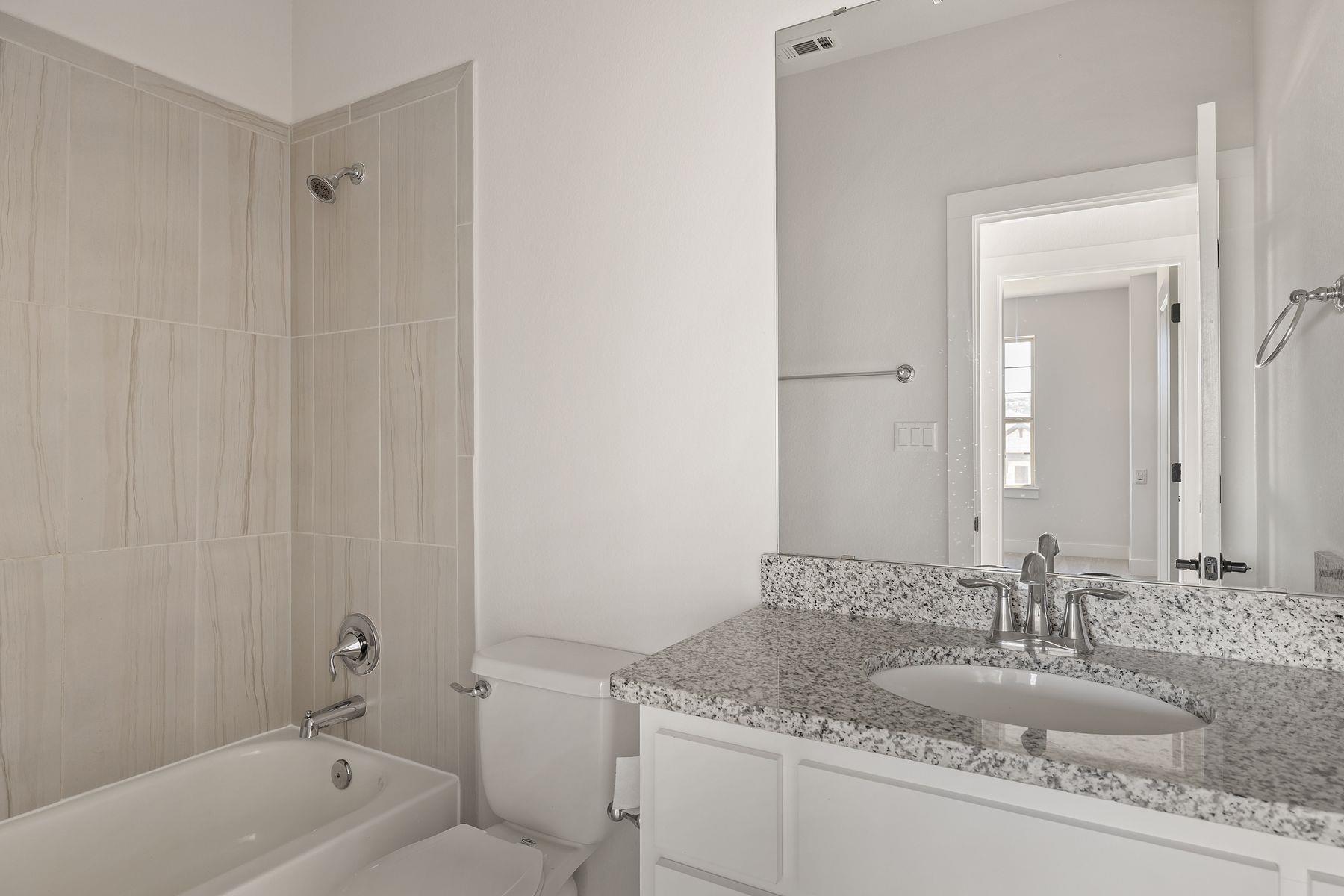 1316 Da Vinci Trl, Leander, TX 78641