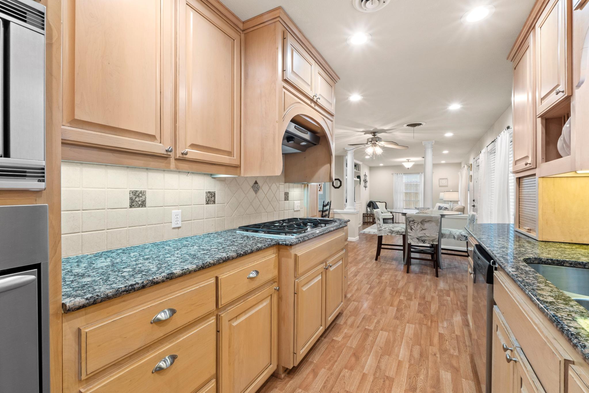 8501 Kromer St, Austin, TX 78757