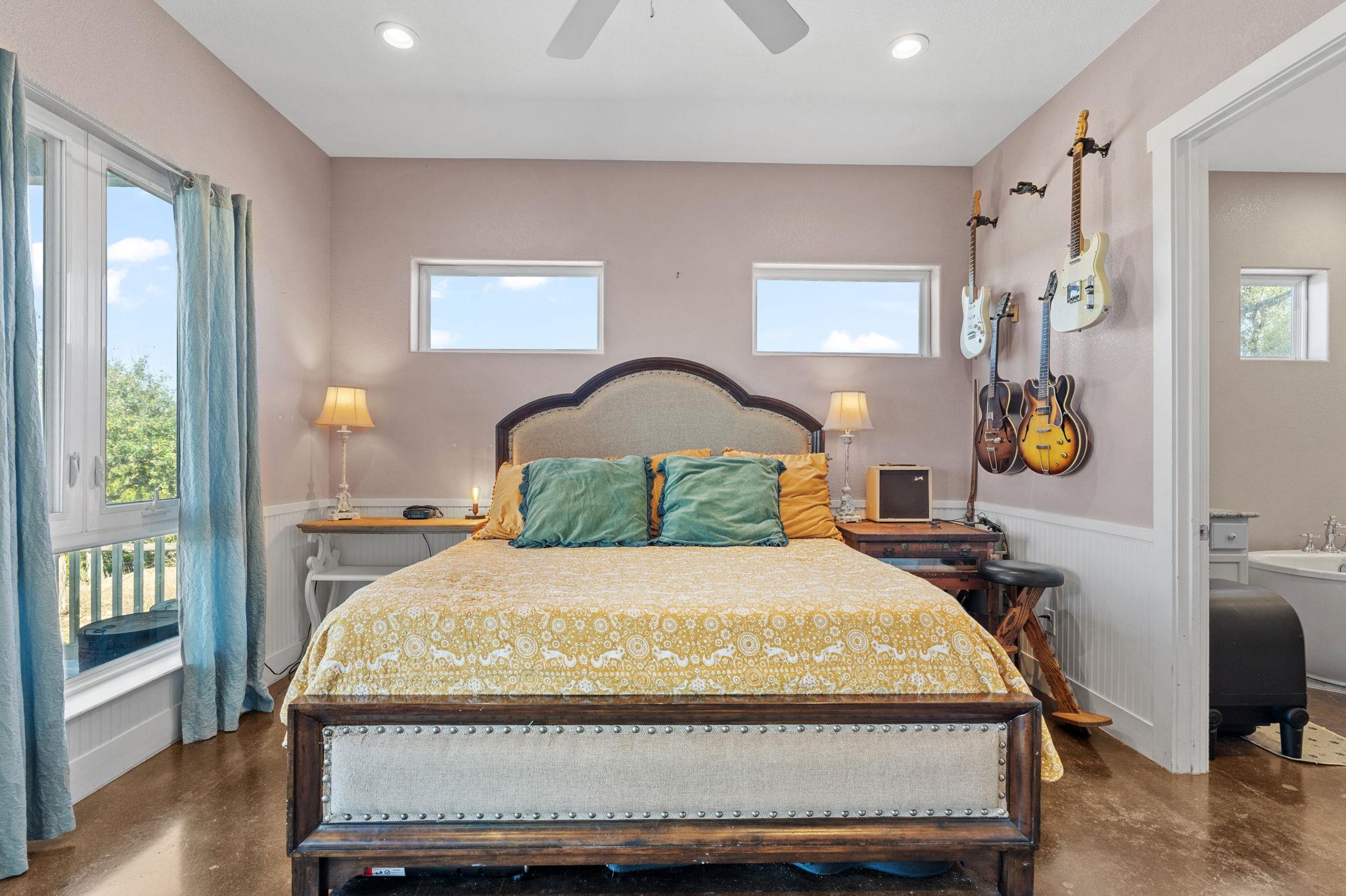 6350 Mount Sharp Rd # B, Wimberley, TX 78676