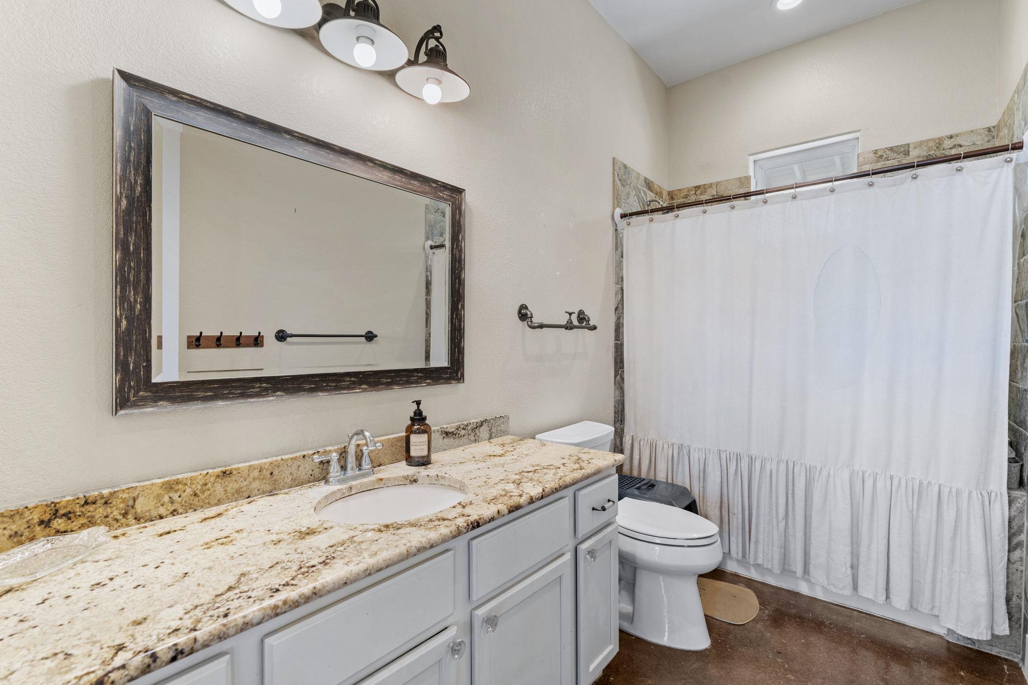 6350 Mount Sharp Rd # B, Wimberley, TX 78676