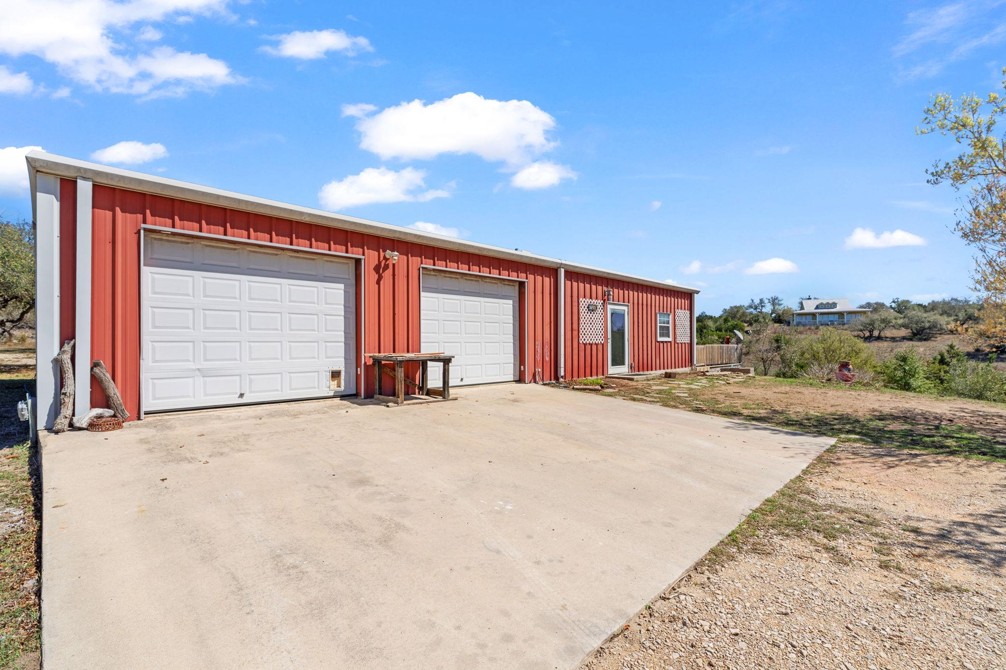 6350 Mount Sharp Rd # B, Wimberley, TX 78676