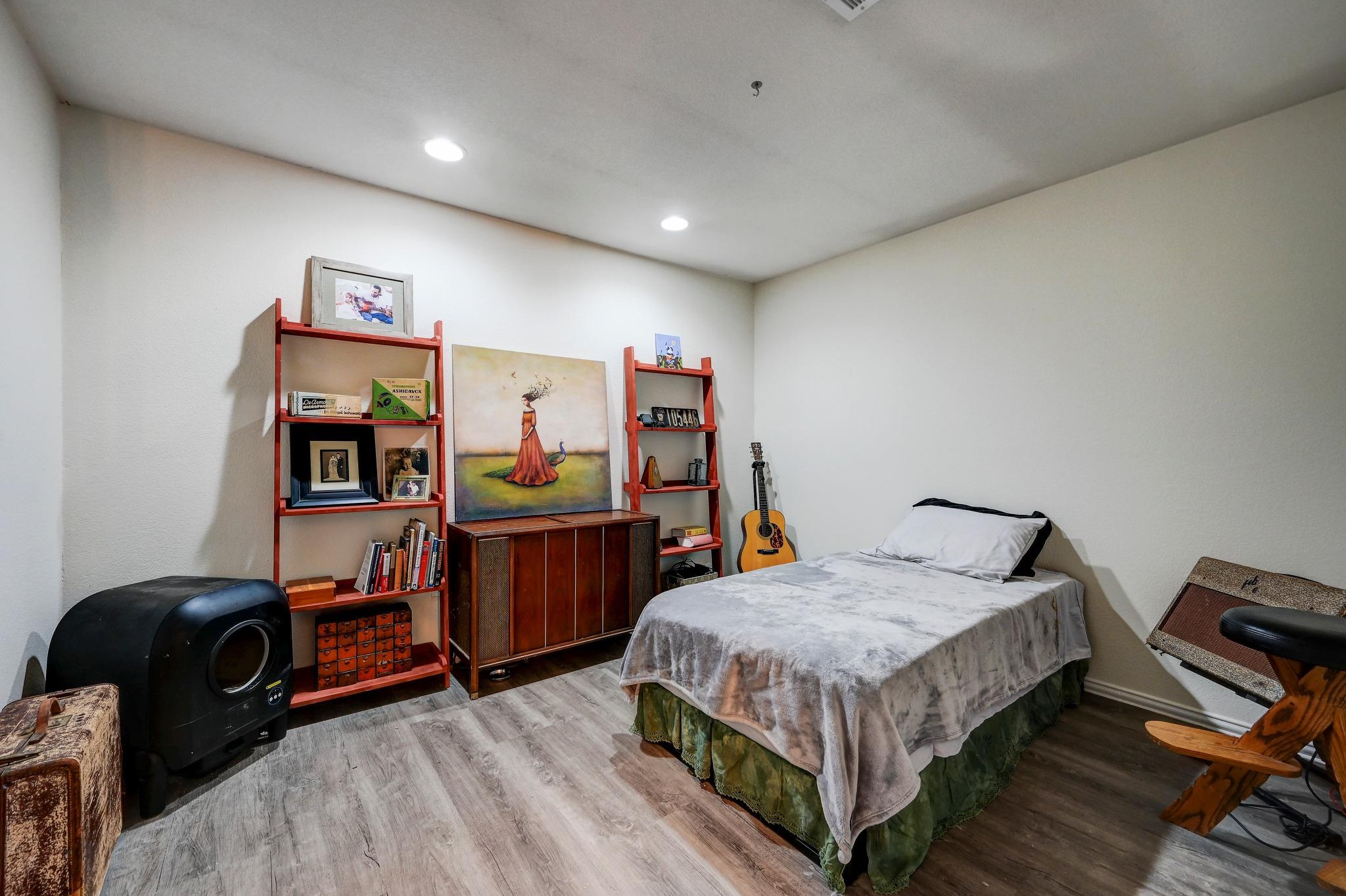 6350 Mount Sharp Rd # B, Wimberley, TX 78676