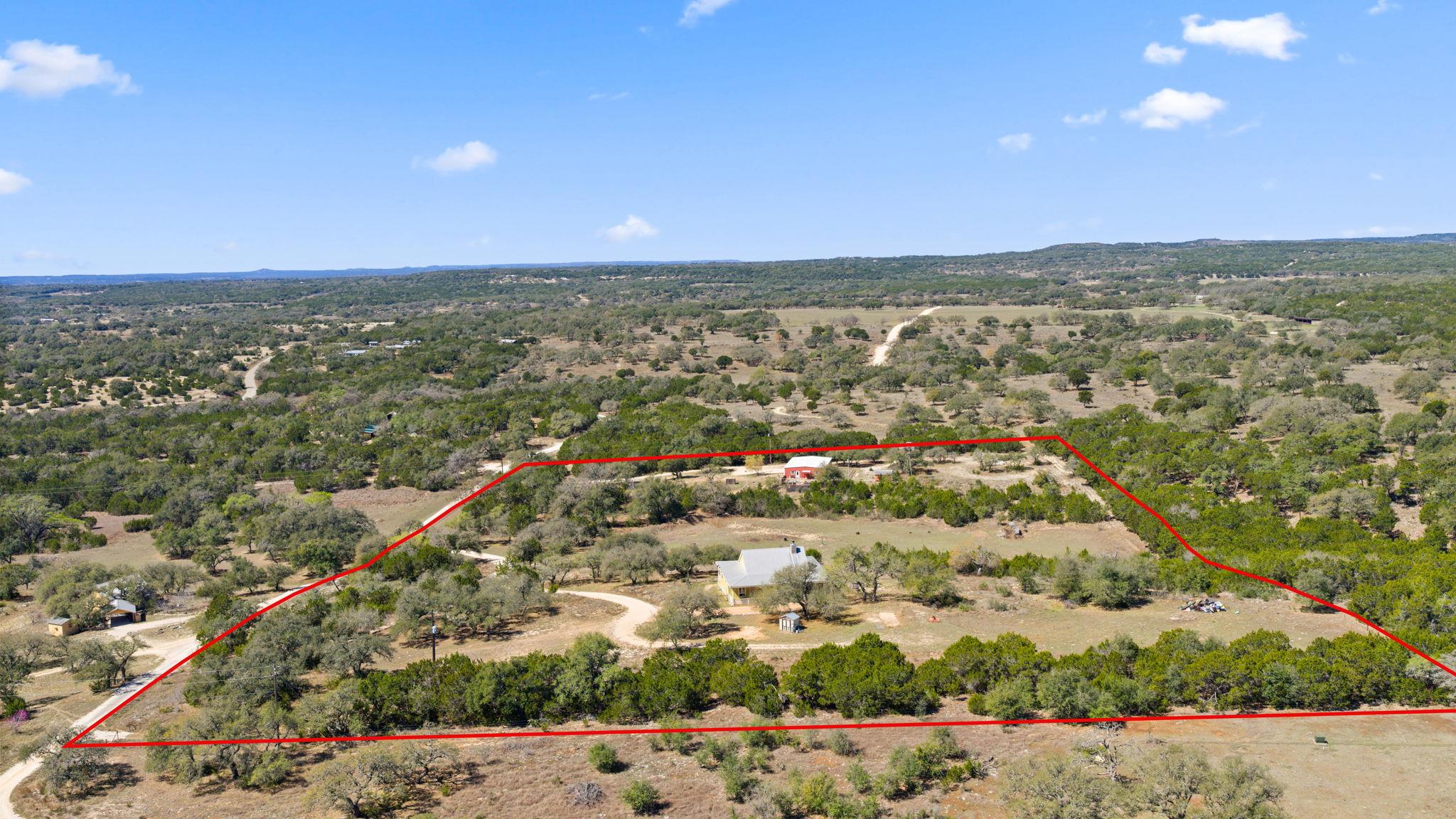 6350 Mount Sharp Rd # B, Wimberley, TX 78676