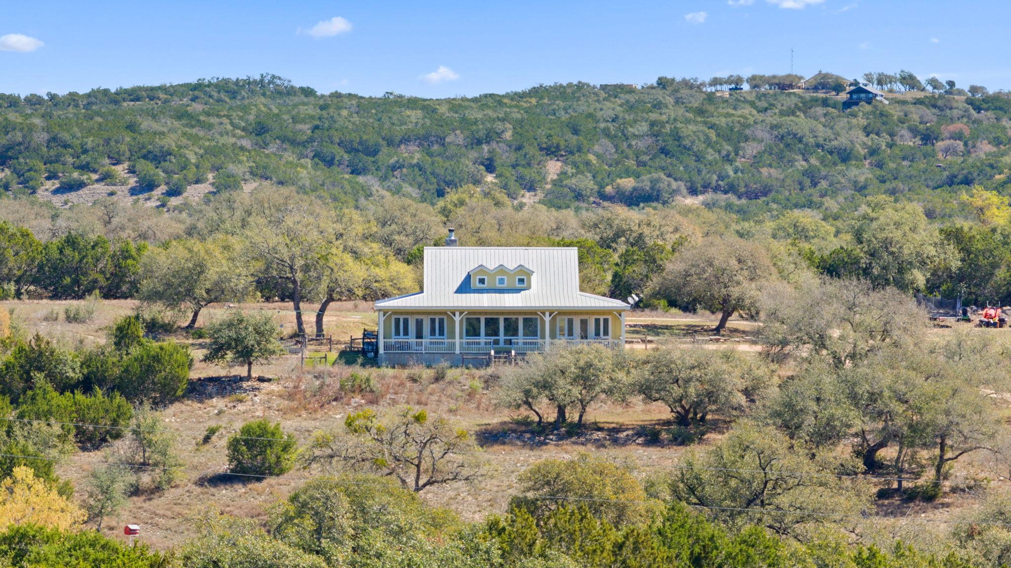 6350 Mount Sharp Rd # B, Wimberley, TX 78676