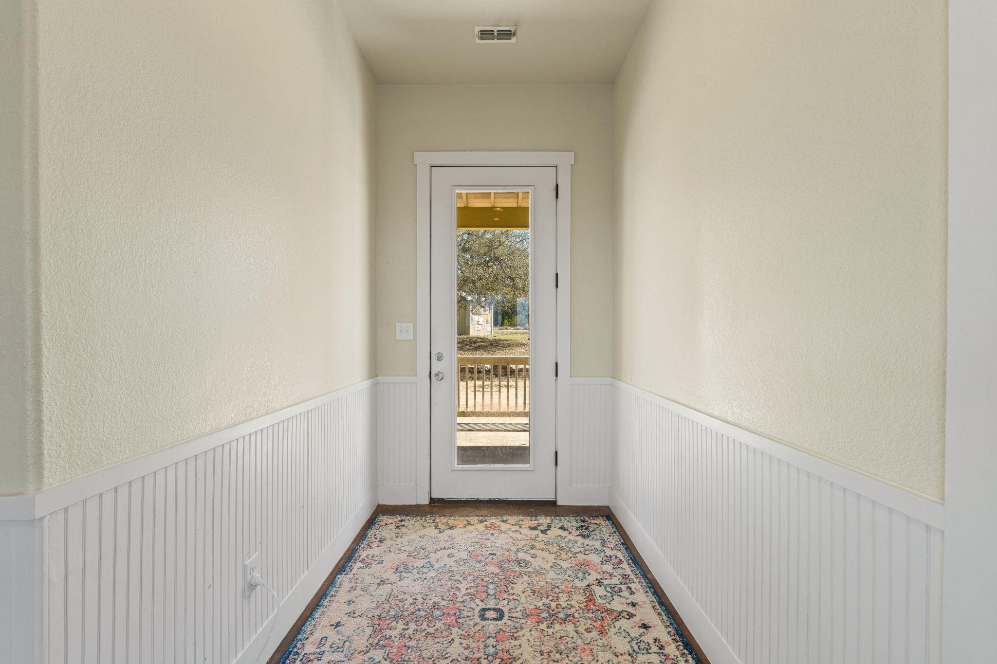 6350 Mount Sharp Rd # B, Wimberley, TX 78676