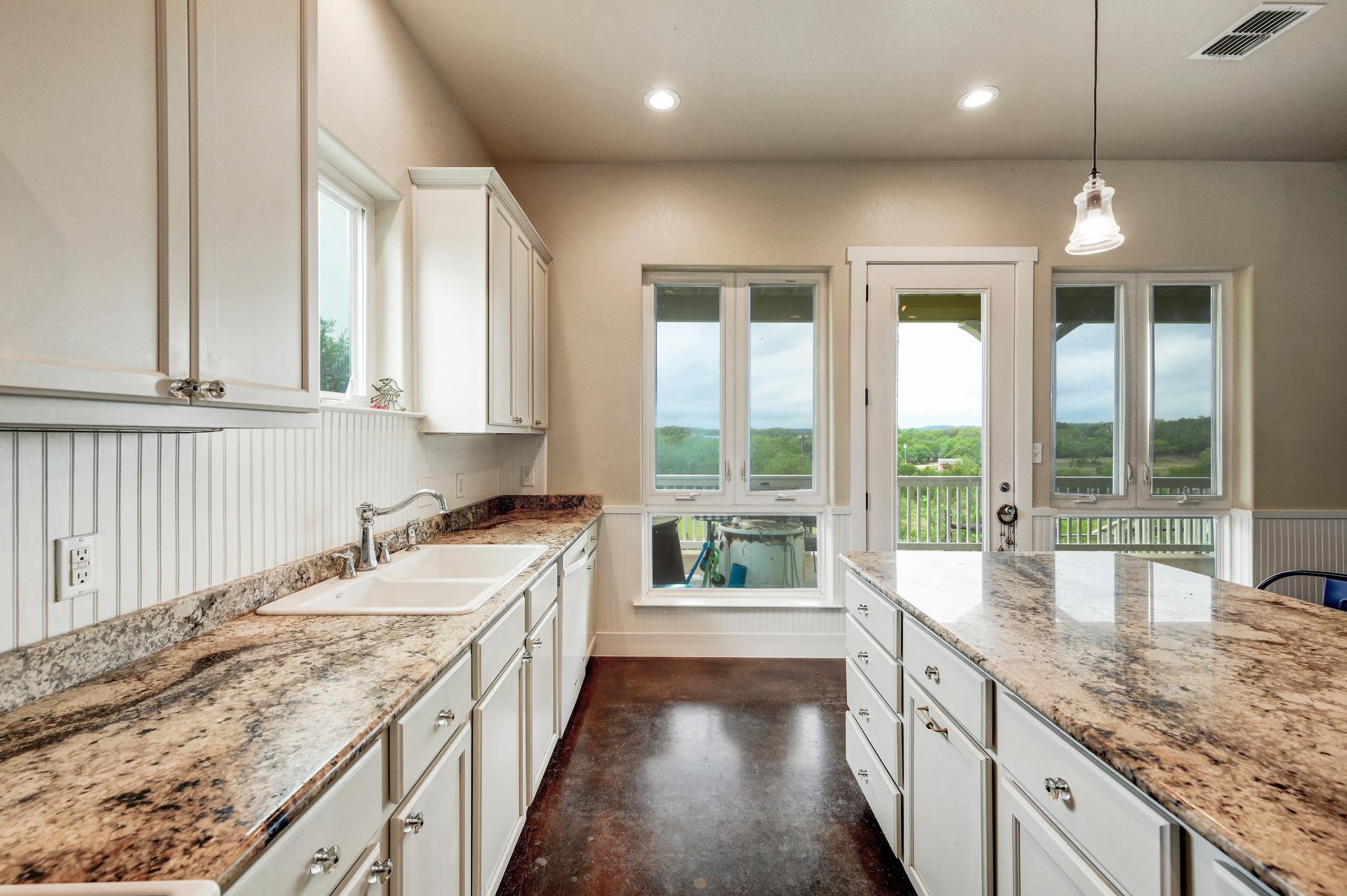 6350 Mount Sharp Rd # B, Wimberley, TX 78676