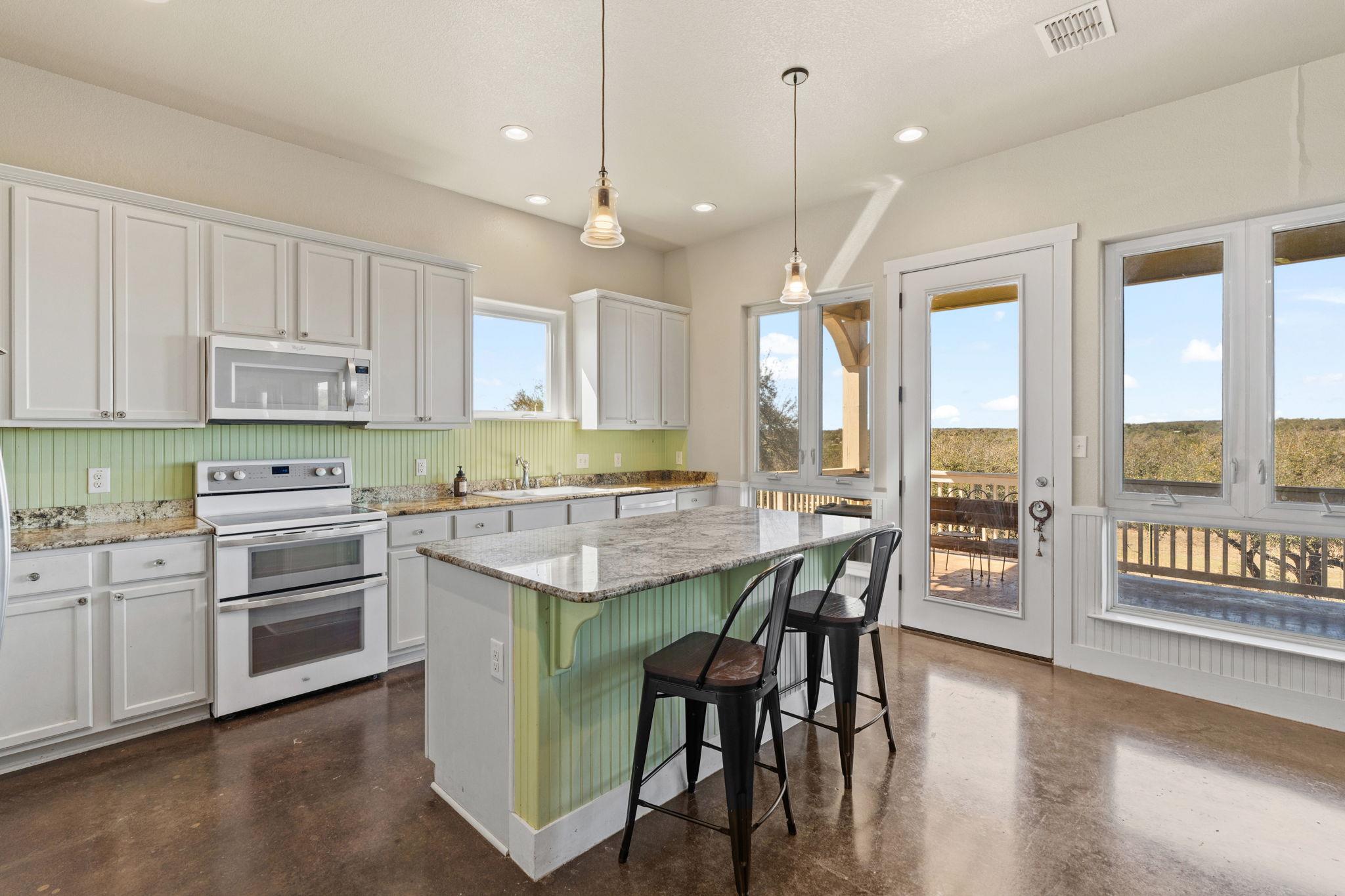 6350 Mount Sharp Rd # B, Wimberley, TX 78676