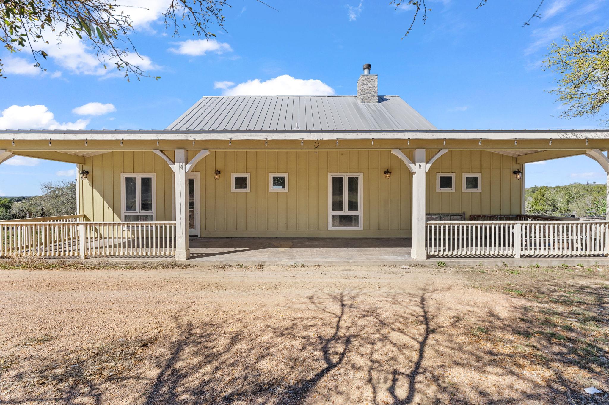 6350 Mount Sharp Rd # B, Wimberley, TX 78676