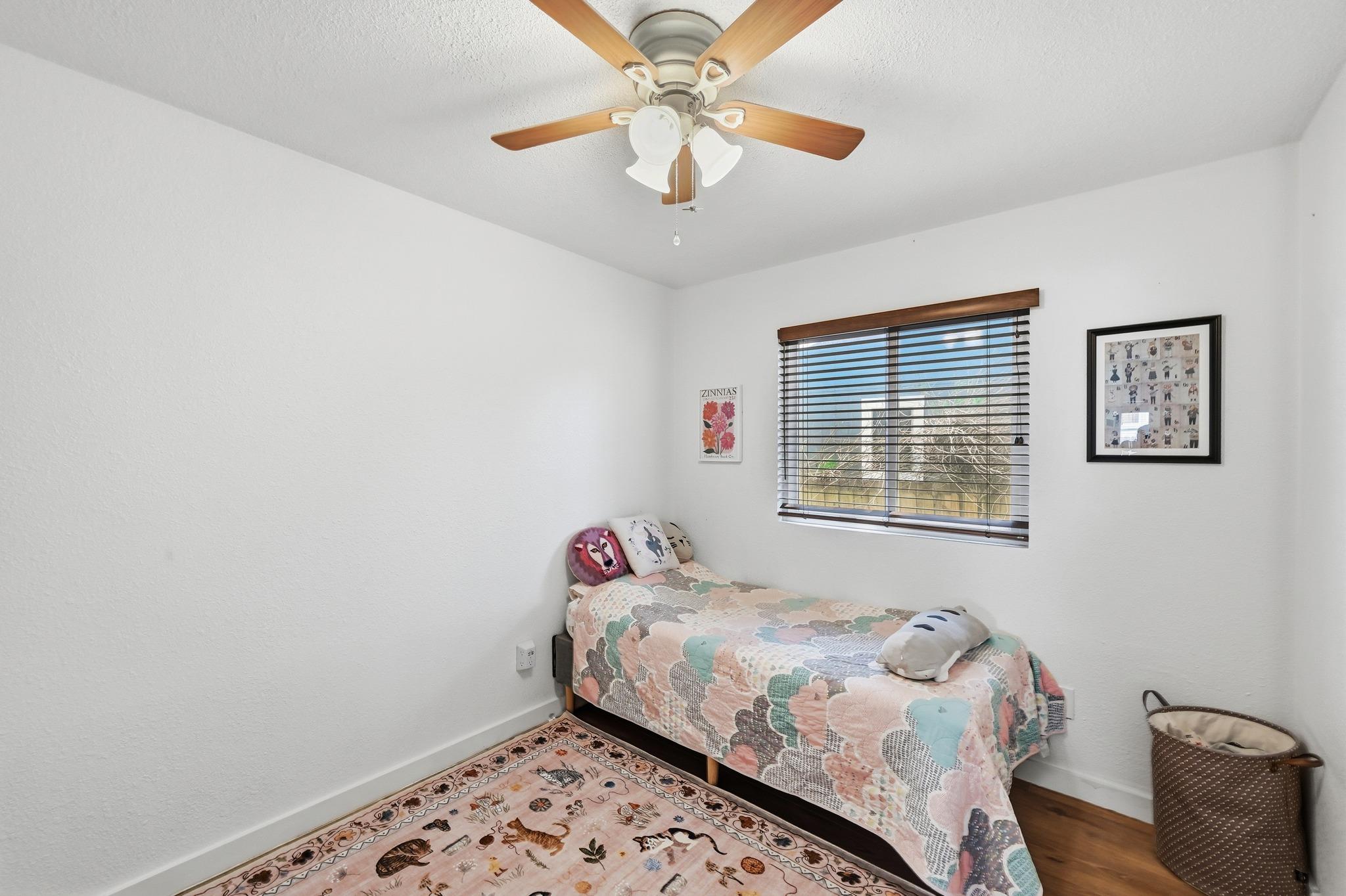 5610 Fence Row, Austin, TX 78744