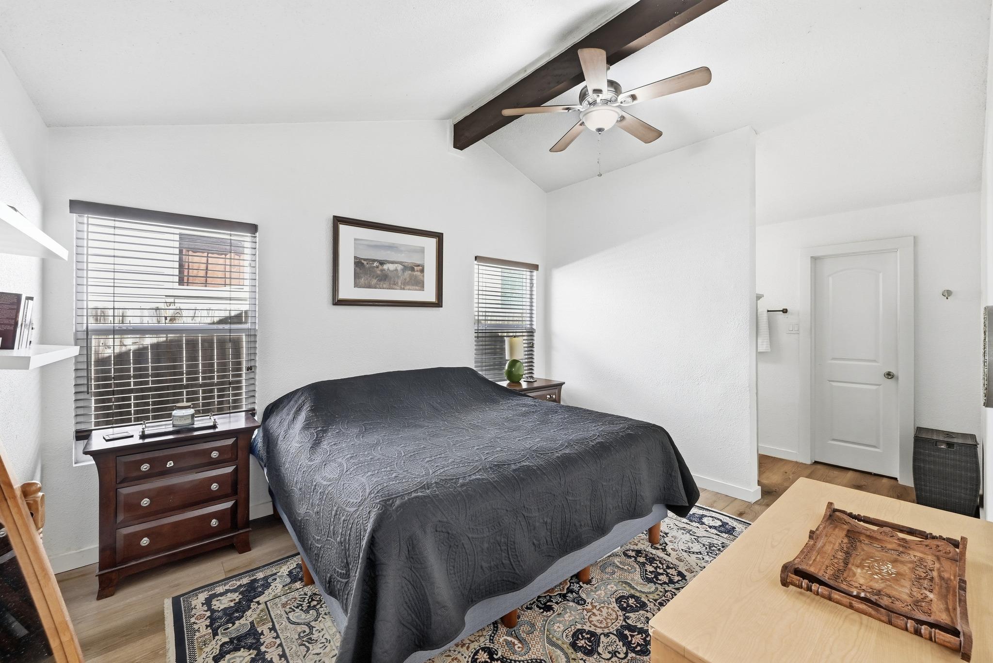 5610 Fence Row, Austin, TX 78744