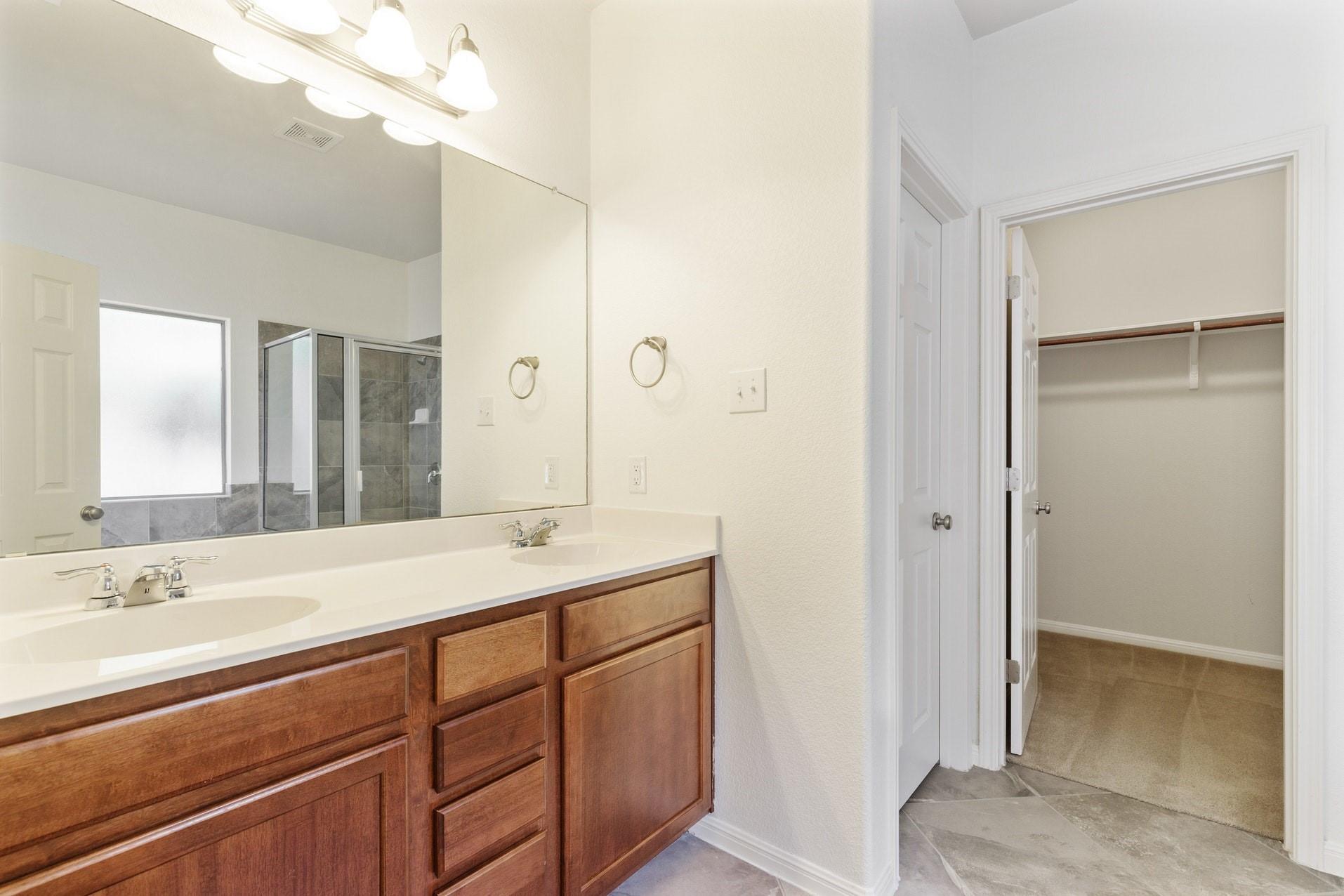 11400 W Parmer Ln # 88, Cedar Park, TX 78613