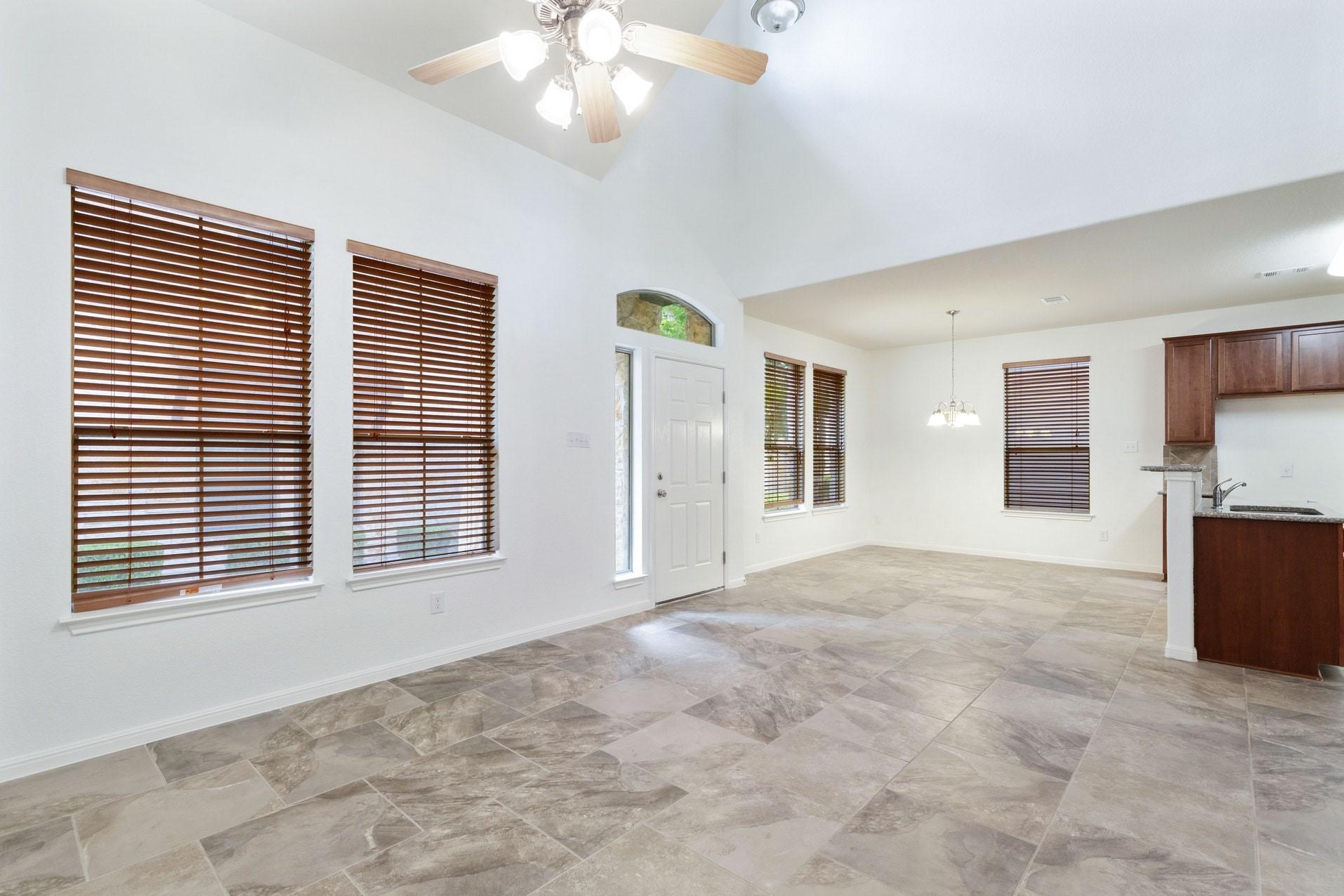 11400 W Parmer Ln # 88, Cedar Park, TX 78613