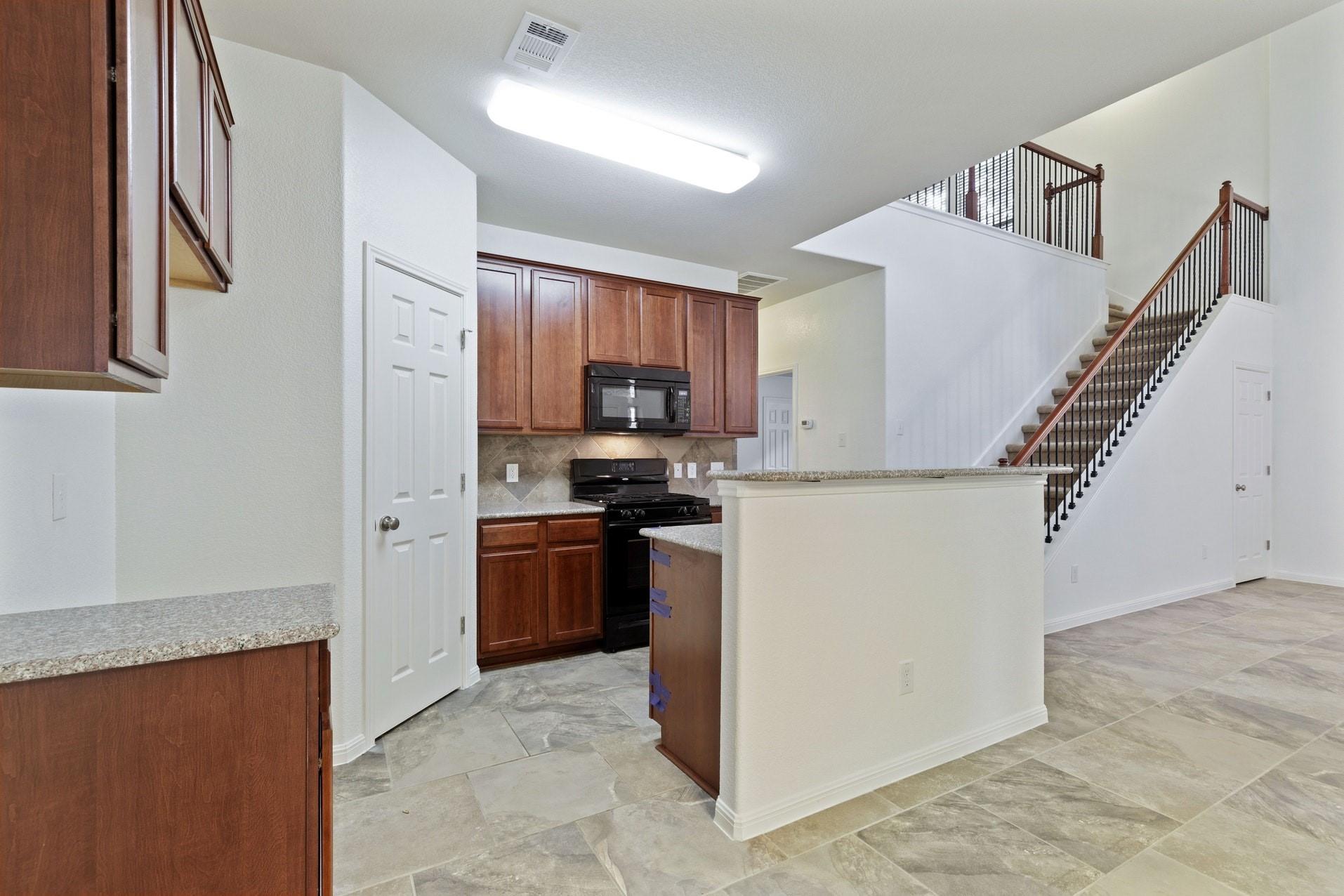 11400 W Parmer Ln # 88, Cedar Park, TX 78613