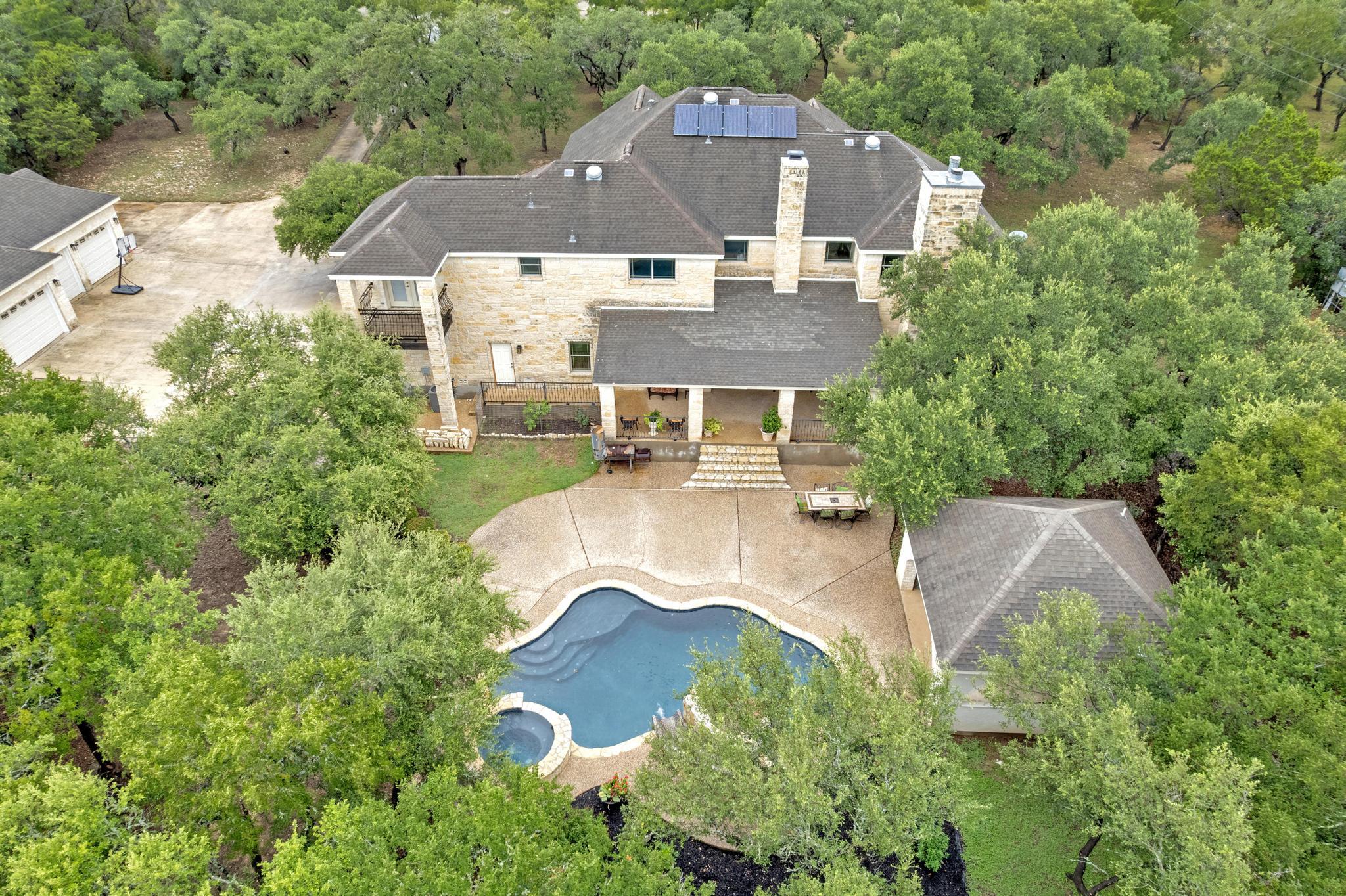 1130 Whispering Water, Spring Branch, TX 78070