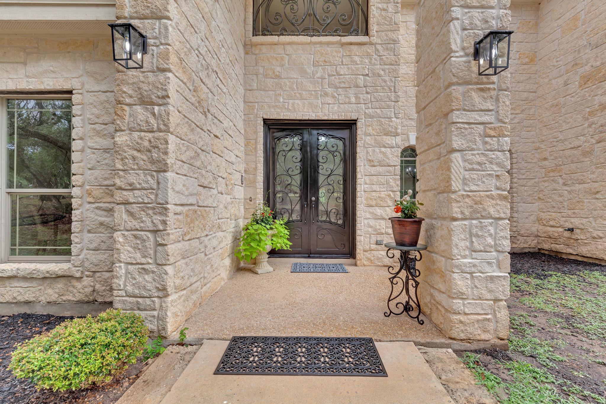 1130 Whispering Water, Spring Branch, TX 78070