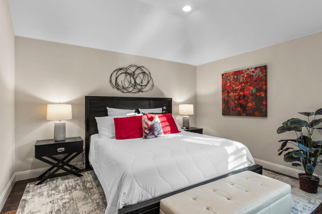 6913 Auckland Dr, Austin, TX 78749