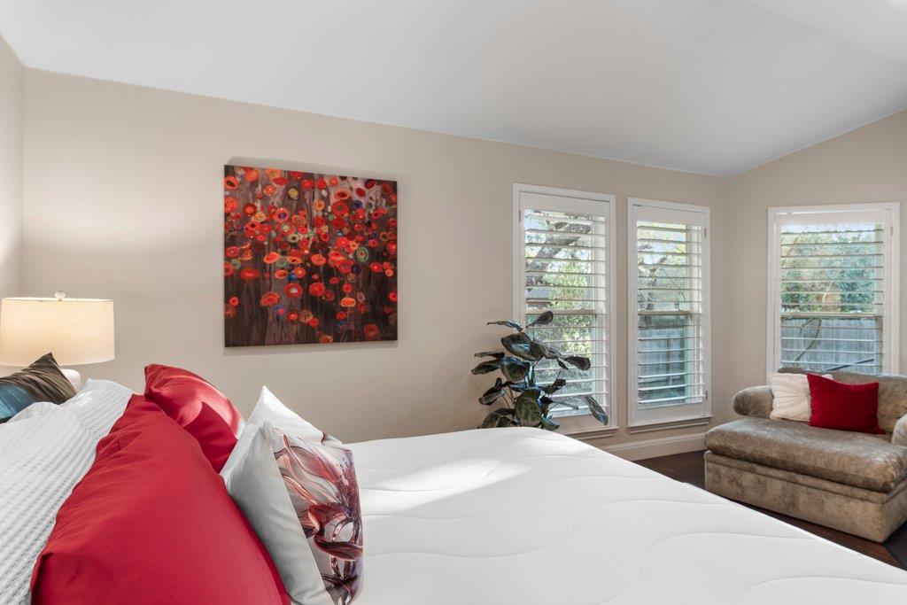 6913 Auckland Dr, Austin, TX 78749