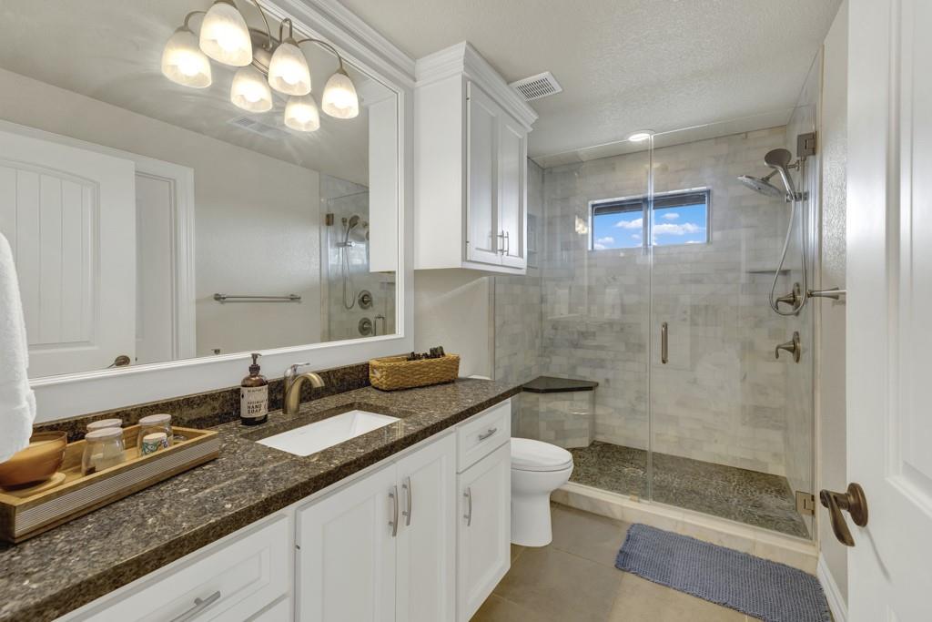 2550 Colleen Dr, Canyon Lake, TX 78133