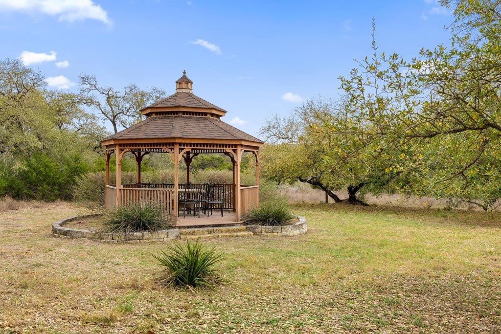 350 Buffalo Springs Rd, New Braunfels, TX 78132