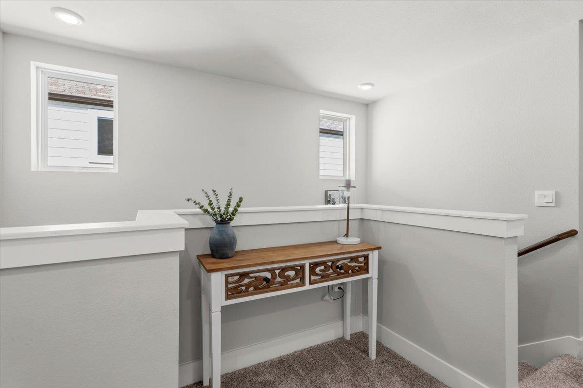 7415 Travertine Spring Dr, Austin, TX 78744