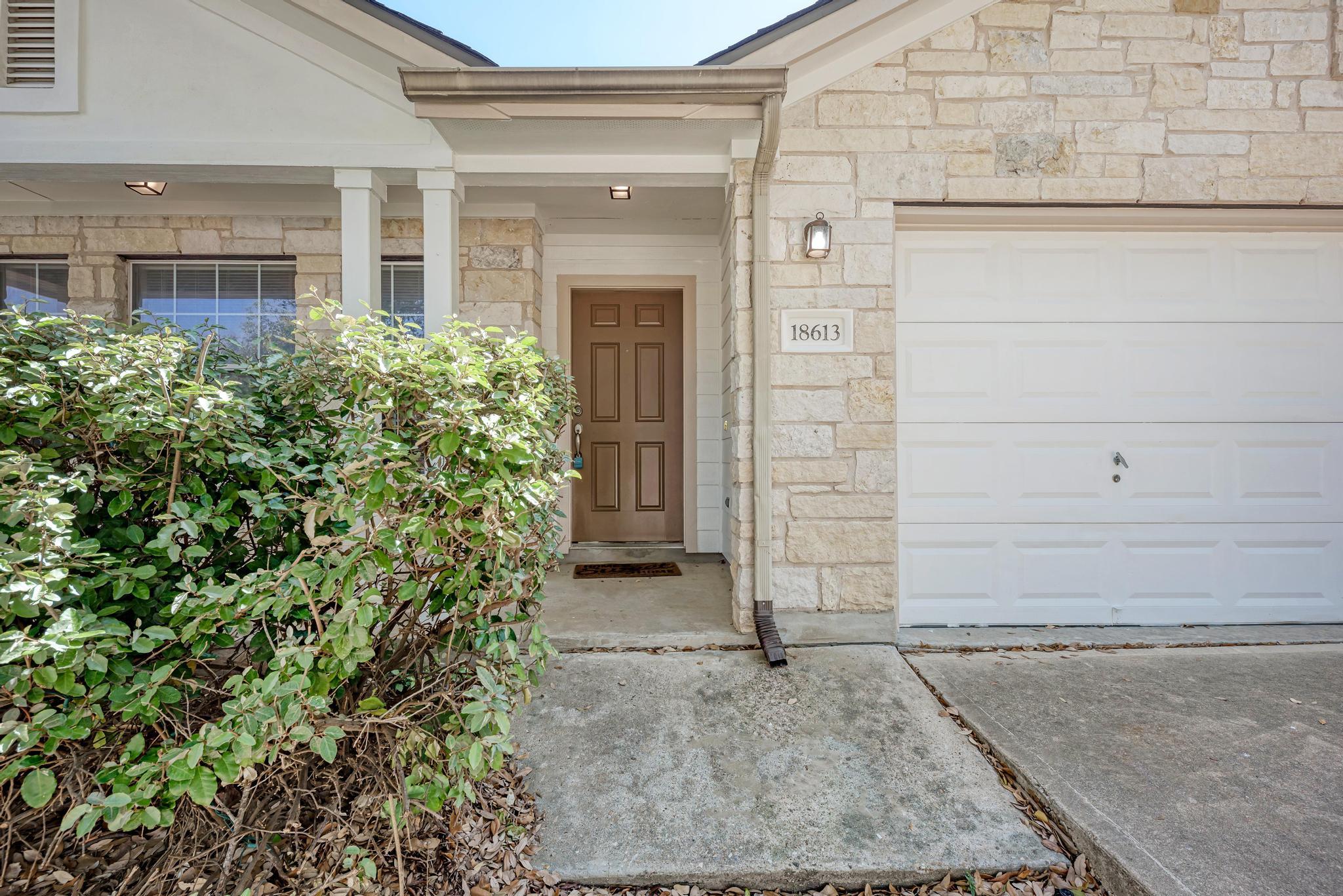 18613 White Water Cv, Pflugerville, TX 78660